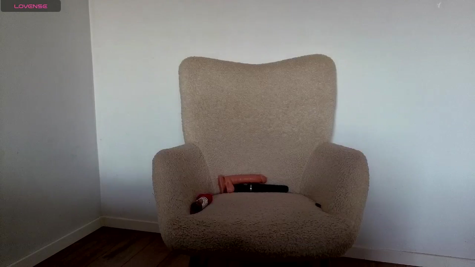 Gallery image thumbnail from Jullyenn3's myfreecams stream on, 03/09/2026, 15:42 image 18 of 20