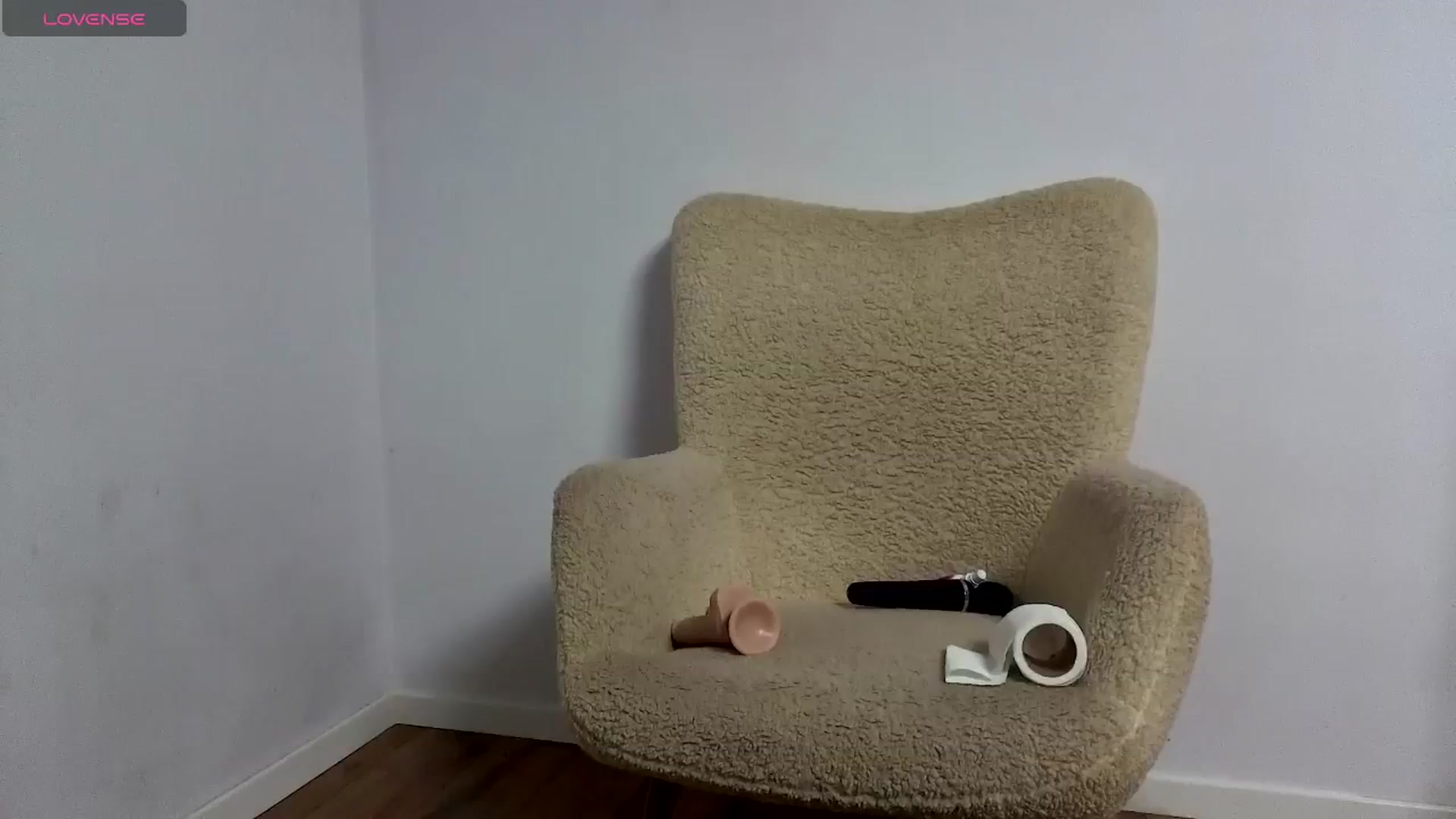 Gallery image thumbnail from Jullyenn3's myfreecams stream on, 03/21/2026, 16:53 image 10 of 20