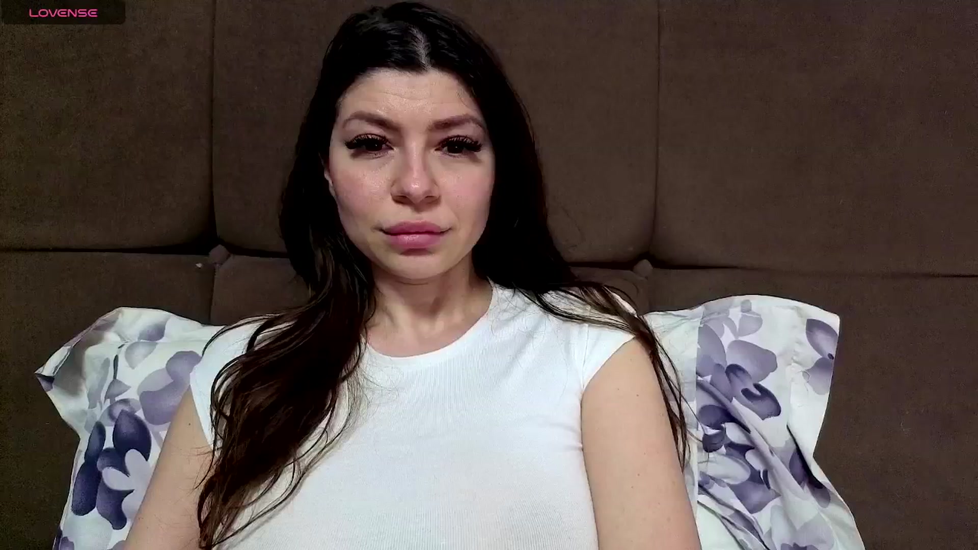 Gallery image thumbnail from Jullyenn3's myfreecams stream on, 04/03/2026, 17:48 image 19 of 20