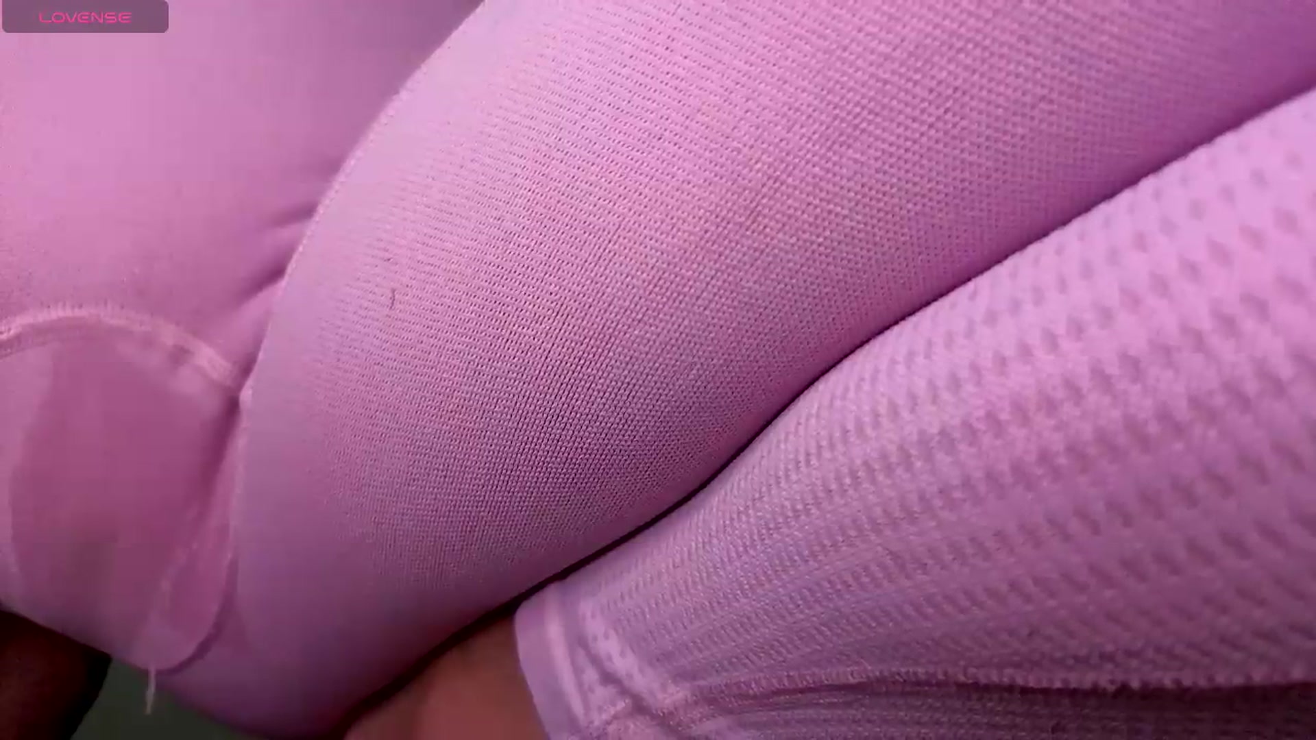 Gallery image thumbnail from Jullyenn3's myfreecams stream on, 05/16/2026, 16:12 image 11 of 20