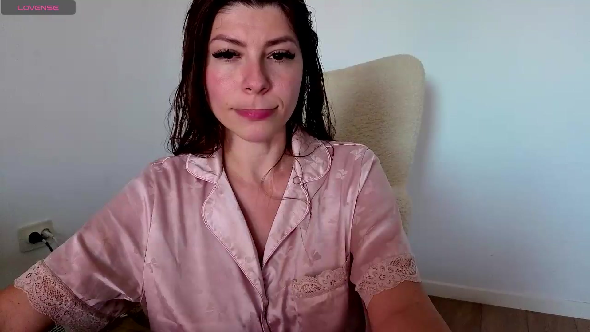 Gallery image thumbnail from Jullyenn3's myfreecams stream on, 05/28/2026, 13:06 image 3 of 20