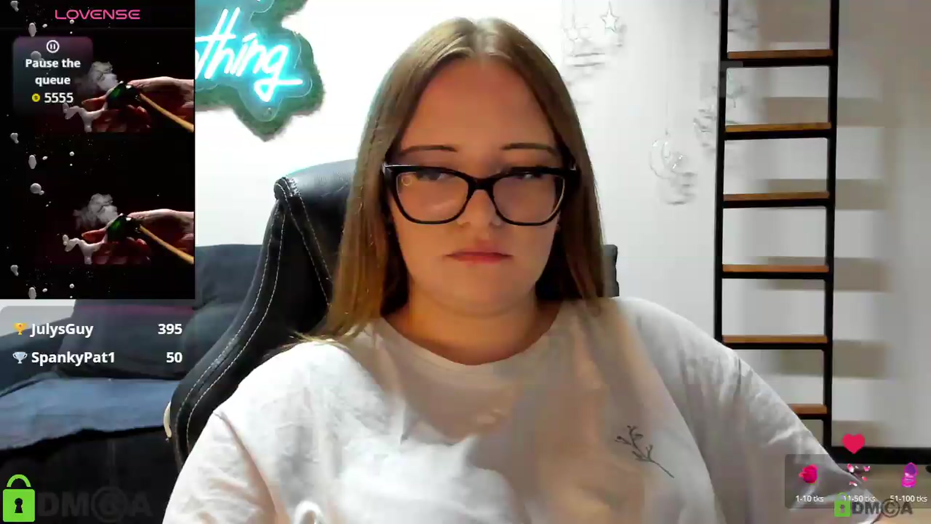 Gallery image thumbnail from JulyLight's myfreecams stream on, 08/02/2026, 17:22 image 5 of 20