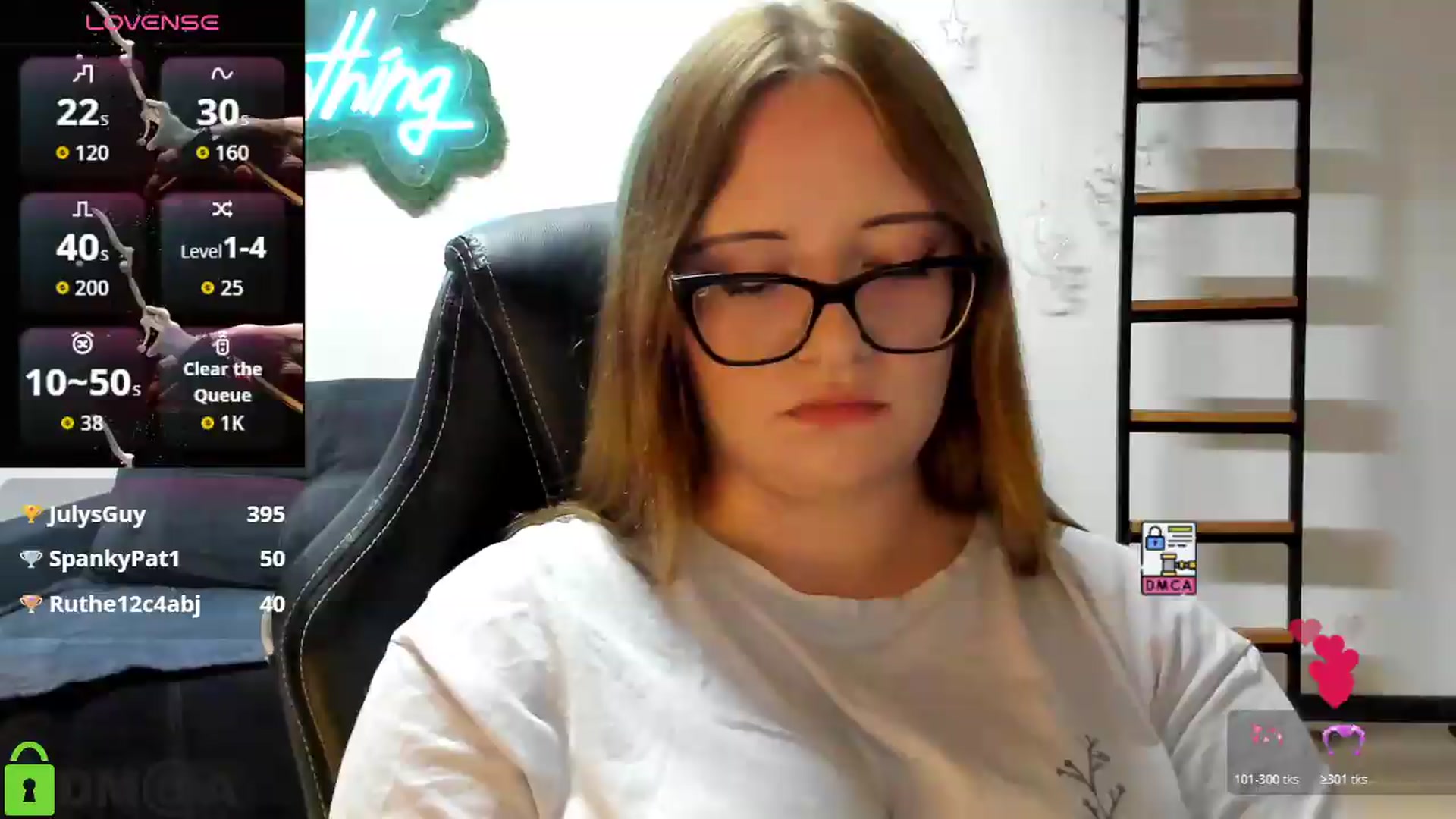 Gallery image thumbnail from JulyLight's myfreecams stream on, 08/02/2026, 17:22 image 13 of 20