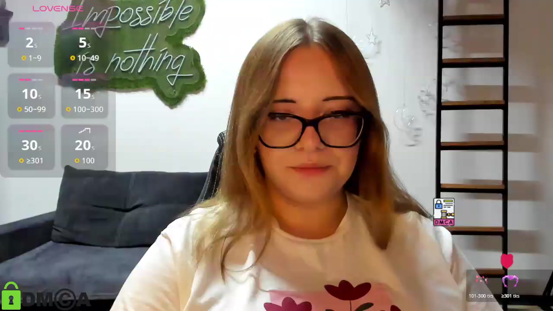 Gallery image thumbnail from JulyLight's myfreecams stream on, 08/23/2026, 14:26 image 4 of 20