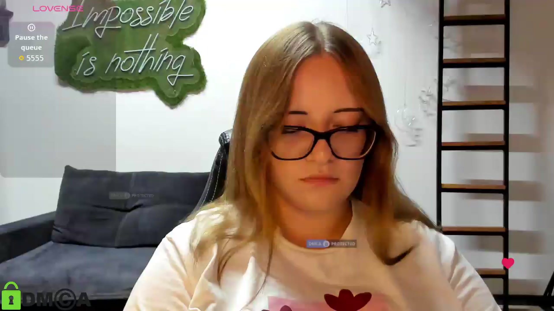 Gallery image thumbnail from JulyLight's myfreecams stream on, 08/23/2026, 14:26 image 14 of 20