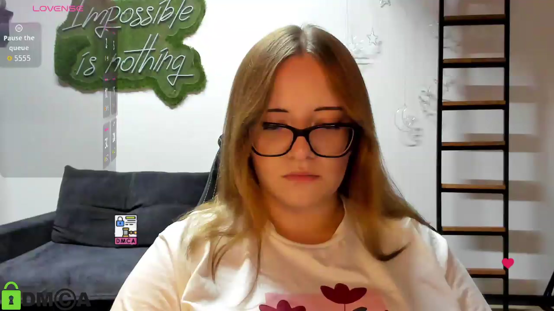 Gallery image thumbnail from JulyLight's myfreecams stream on, 08/23/2026, 14:26 image 13 of 20