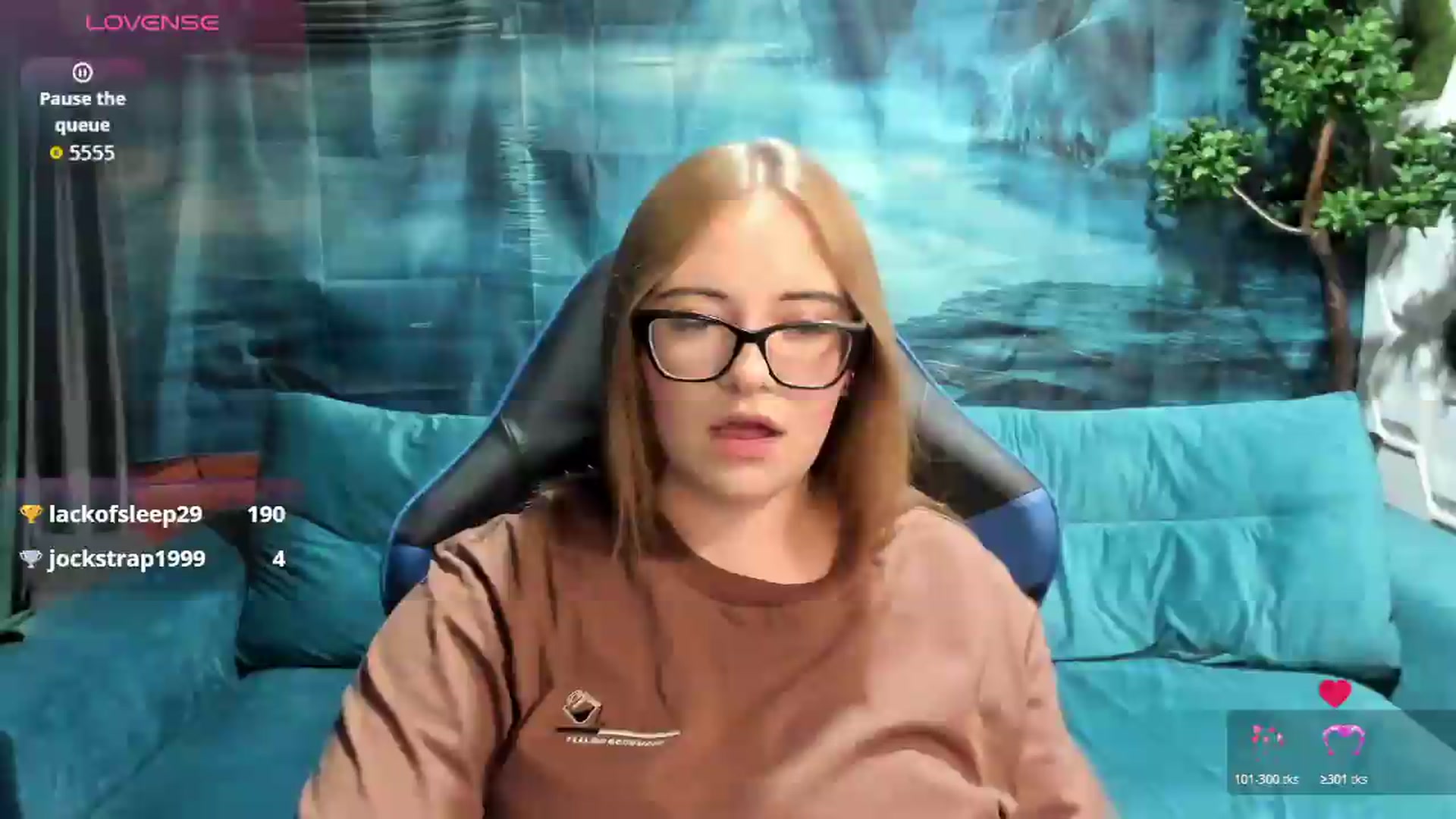 Gallery image thumbnail from JulyLight's myfreecams stream on, 09/05/2026, 21:16 image 5 of 20