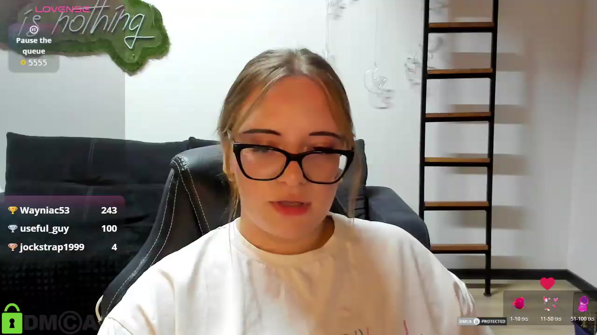 Gallery image thumbnail from JulyLight's myfreecams stream on, 09/07/2026, 23:36 image 3 of 20