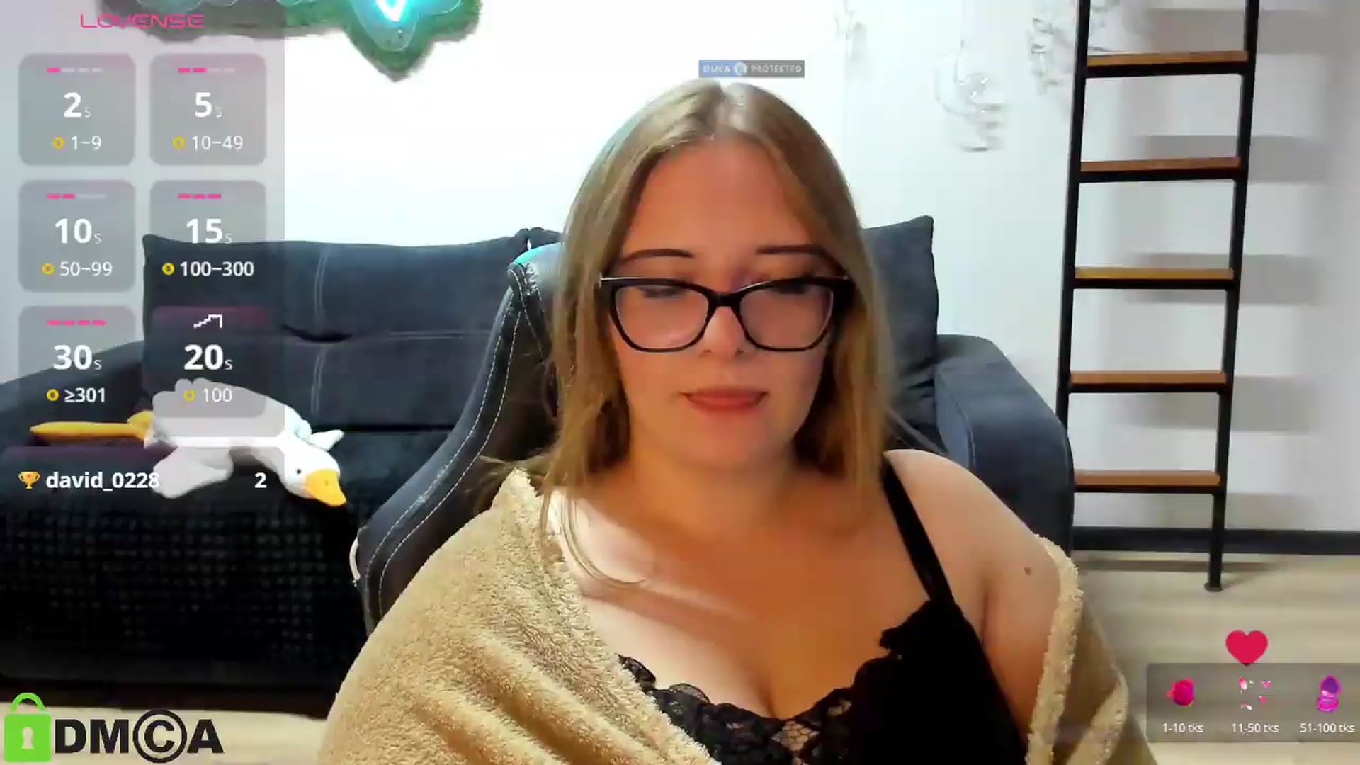 Gallery image thumbnail from JulyLight's myfreecams stream on, 09/18/2026, 23:08 image 3 of 20