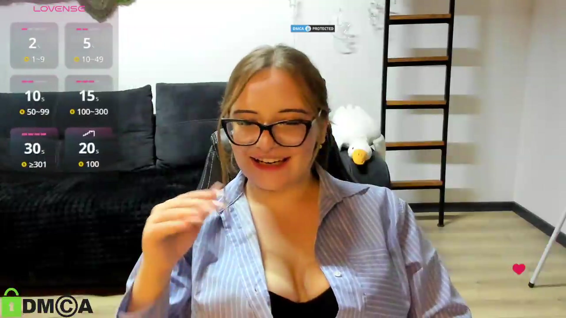 Gallery image thumbnail from JulyLight's myfreecams stream on, 09/21/2026, 03:29 image 16 of 20