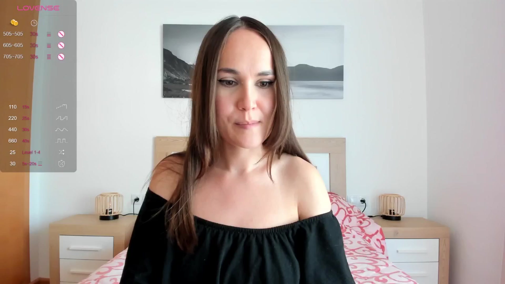 Gallery image thumbnail from JulyMuly's myfreecams stream on, 05/28/2024, 17:21 image 7 of 20