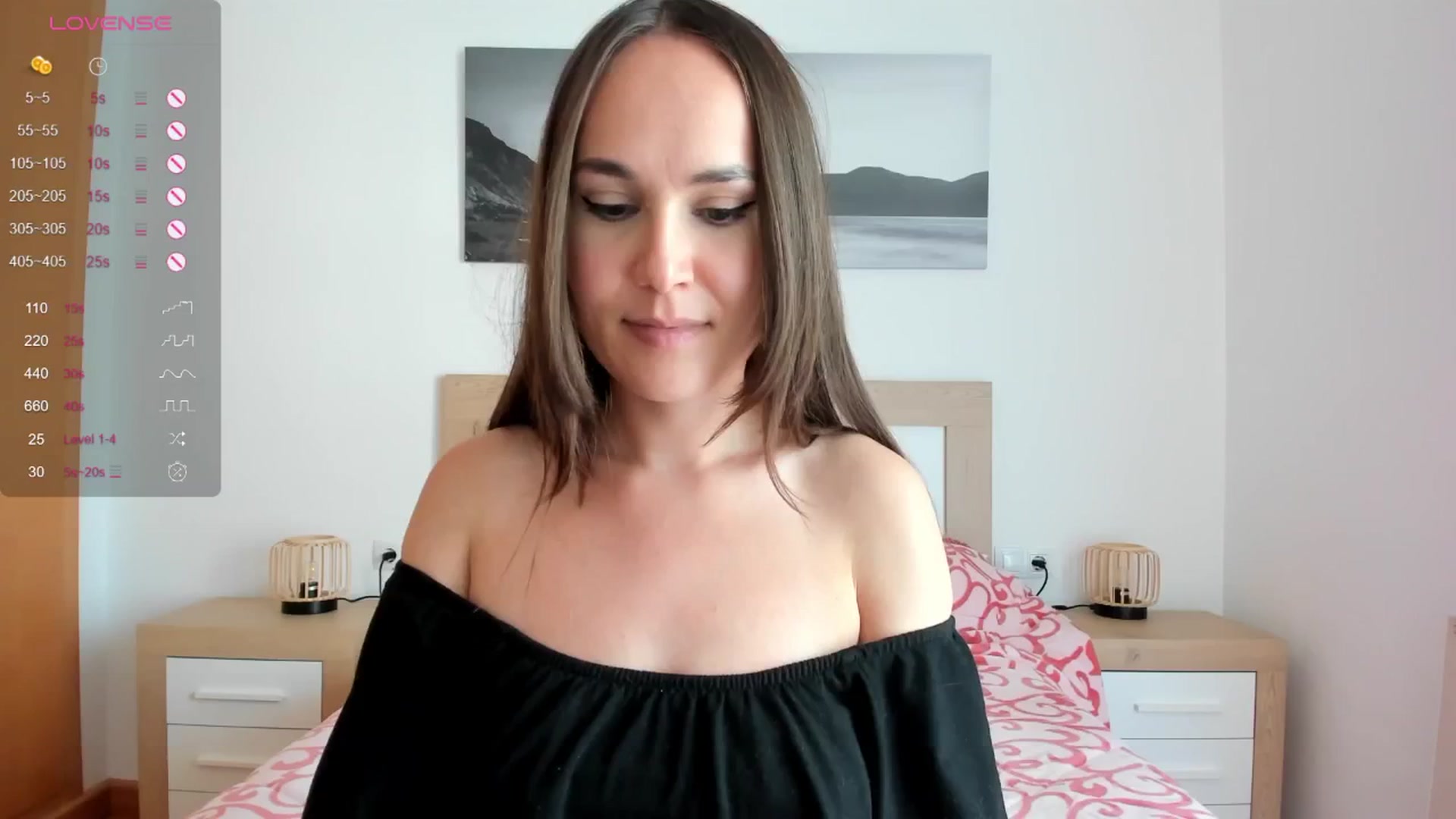 Gallery image thumbnail from JulyMuly's myfreecams stream on, 05/28/2024, 17:21 image 8 of 20