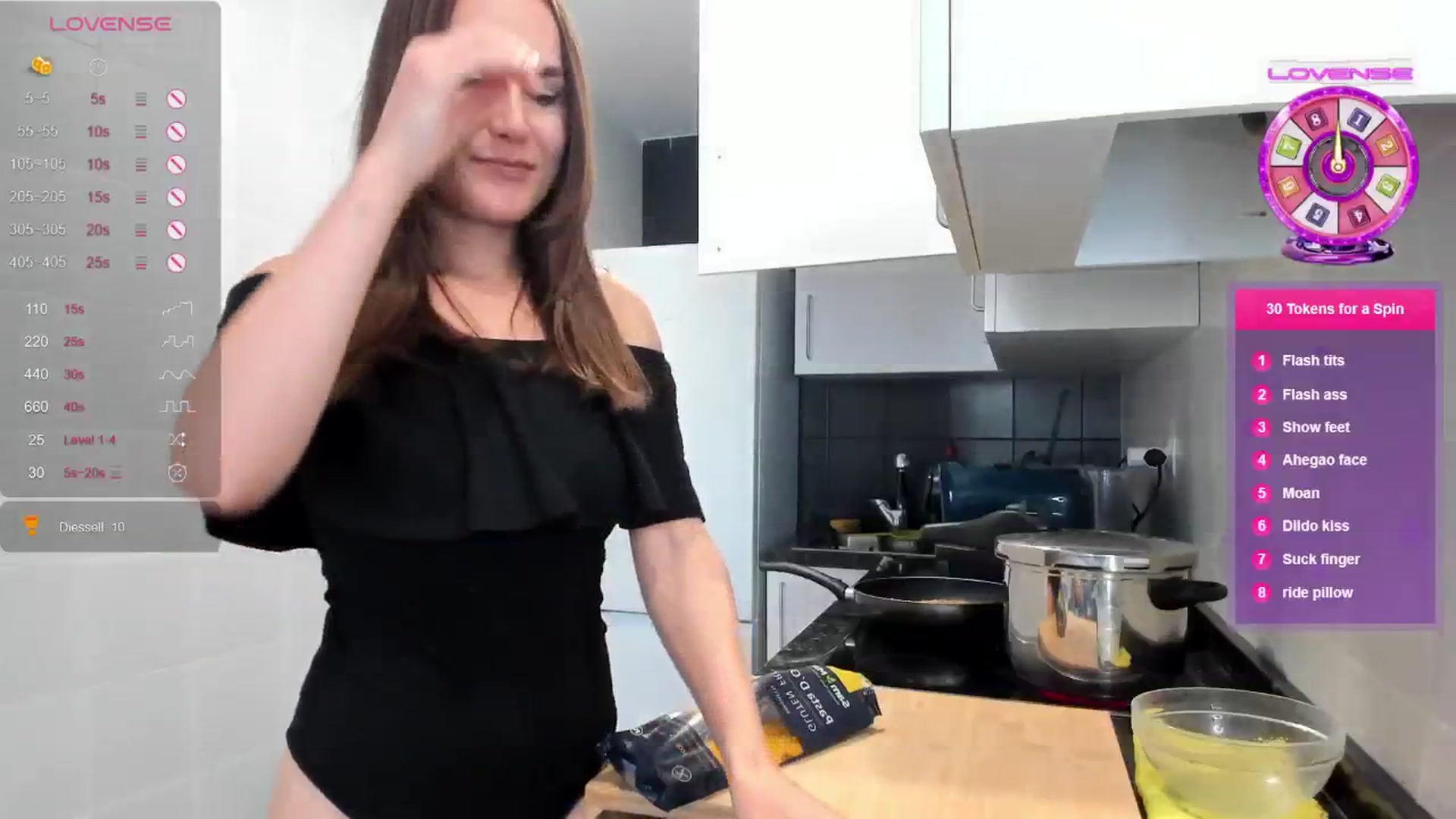Gallery image thumbnail from JulyMuly's myfreecams stream on, 06/12/2024, 17:43 image 2 of 20