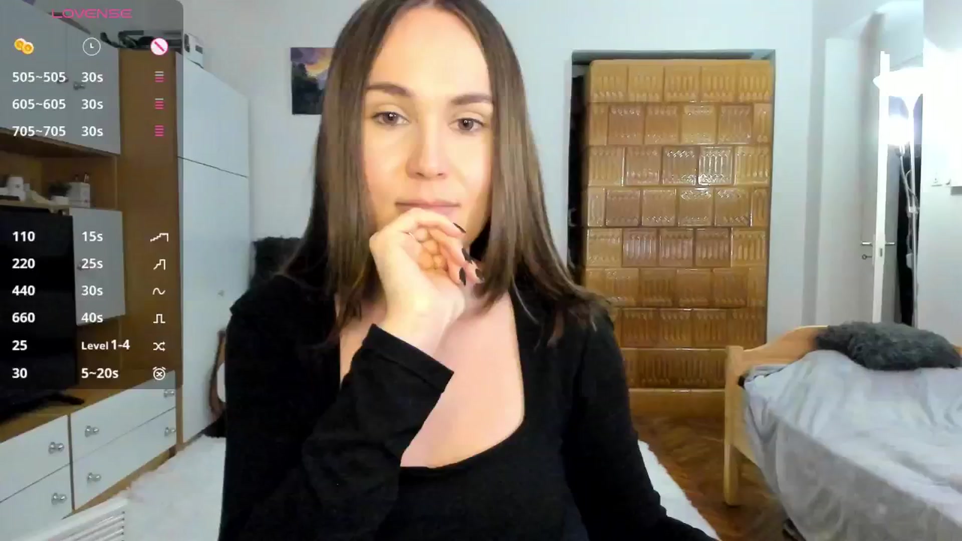 Gallery image thumbnail from JulyMuly's myfreecams stream on, 11/13/2024, 16:40 image 7 of 20