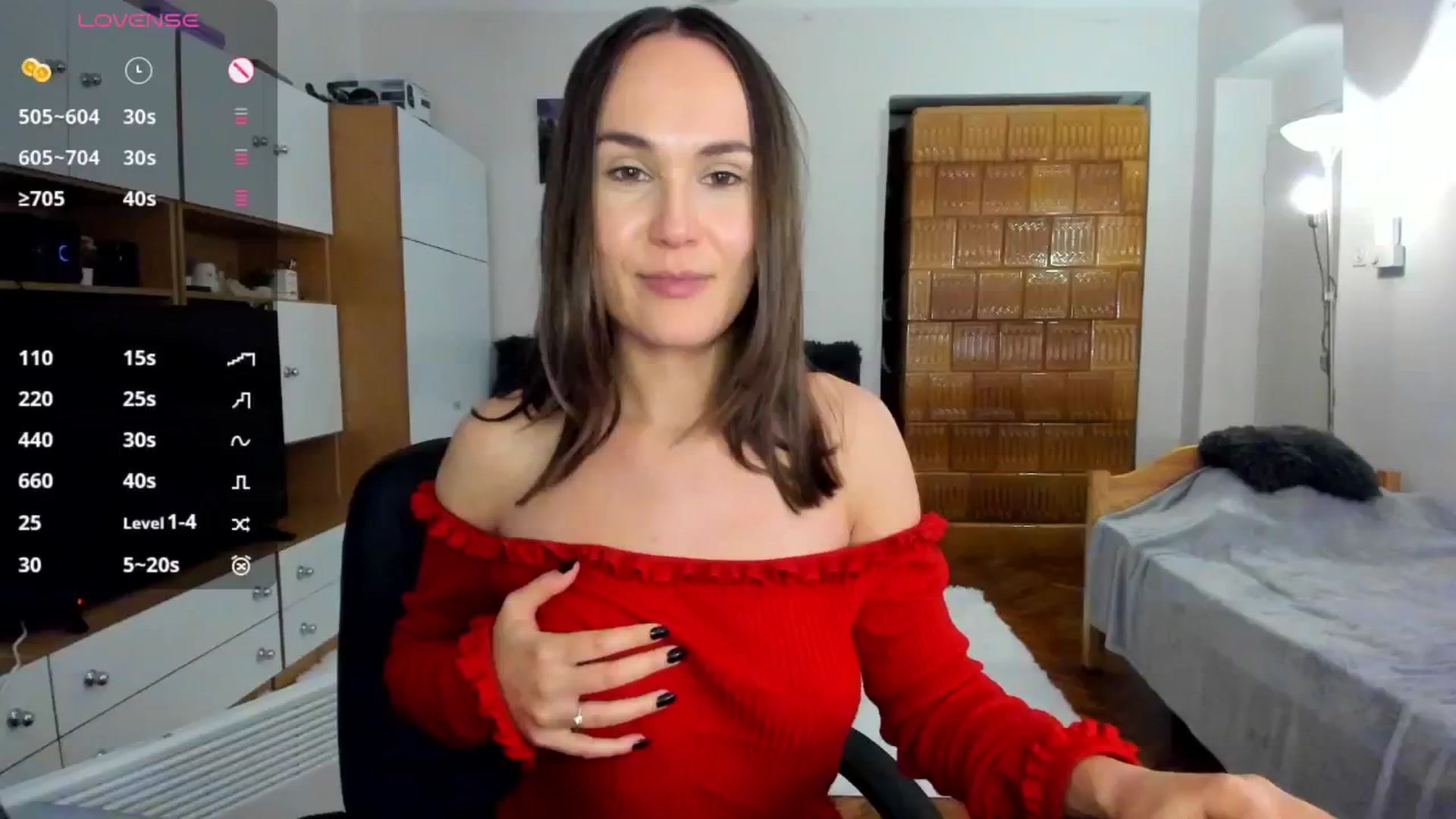 Gallery image thumbnail from JulyMuly's myfreecams stream on, 11/14/2024, 18:11 image 16 of 20