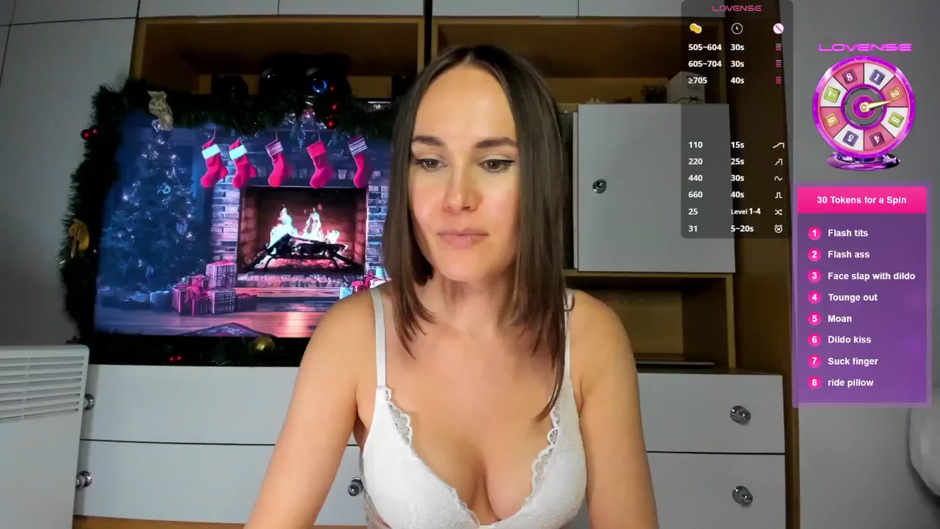 Gallery image thumbnail from JulyMuly's myfreecams stream on, 12/21/2024, 18:36 image 7 of 20