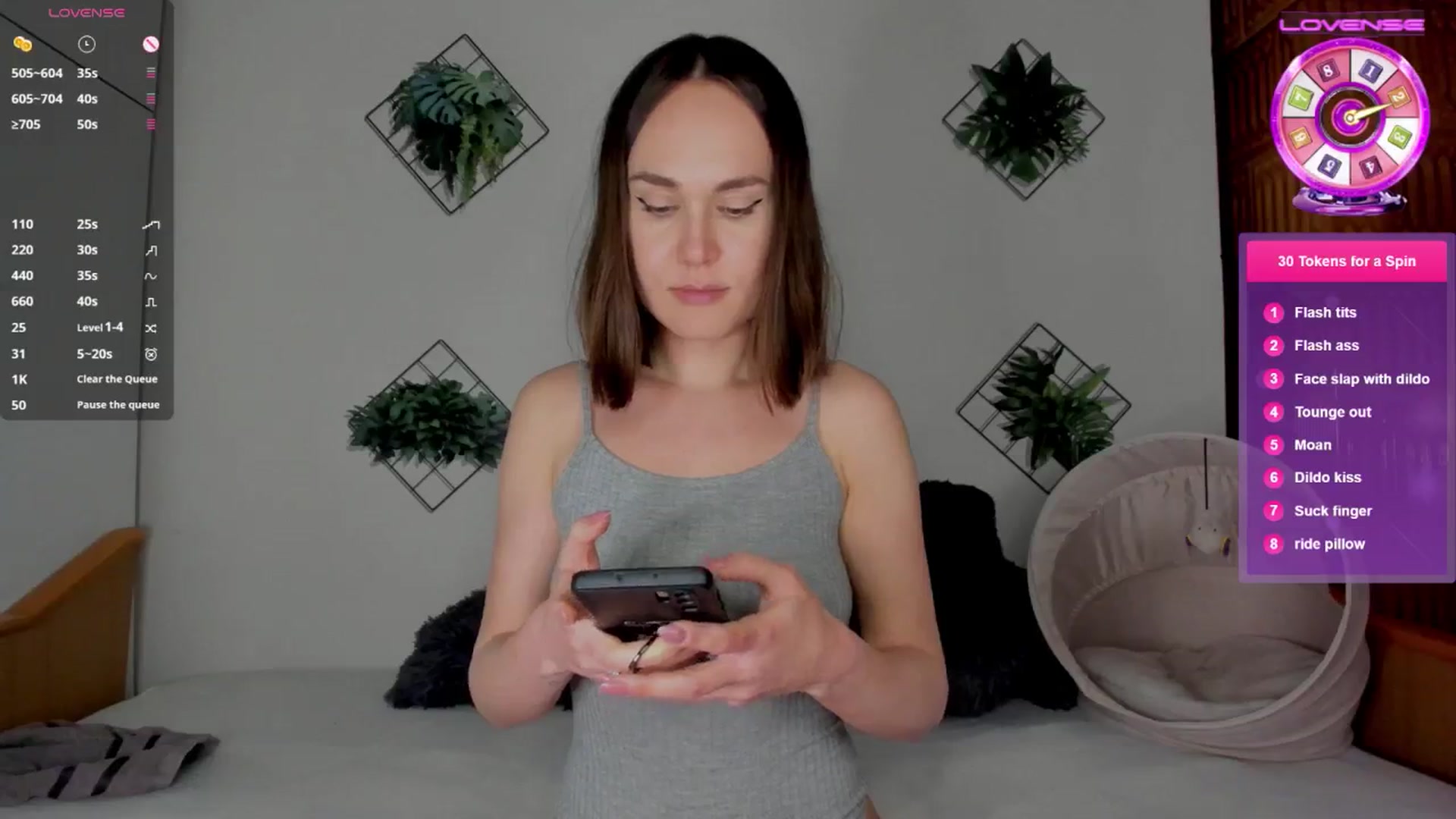 Gallery image thumbnail from JulyMuly's myfreecams stream on, 03/10/2025, 19:51 image 15 of 20