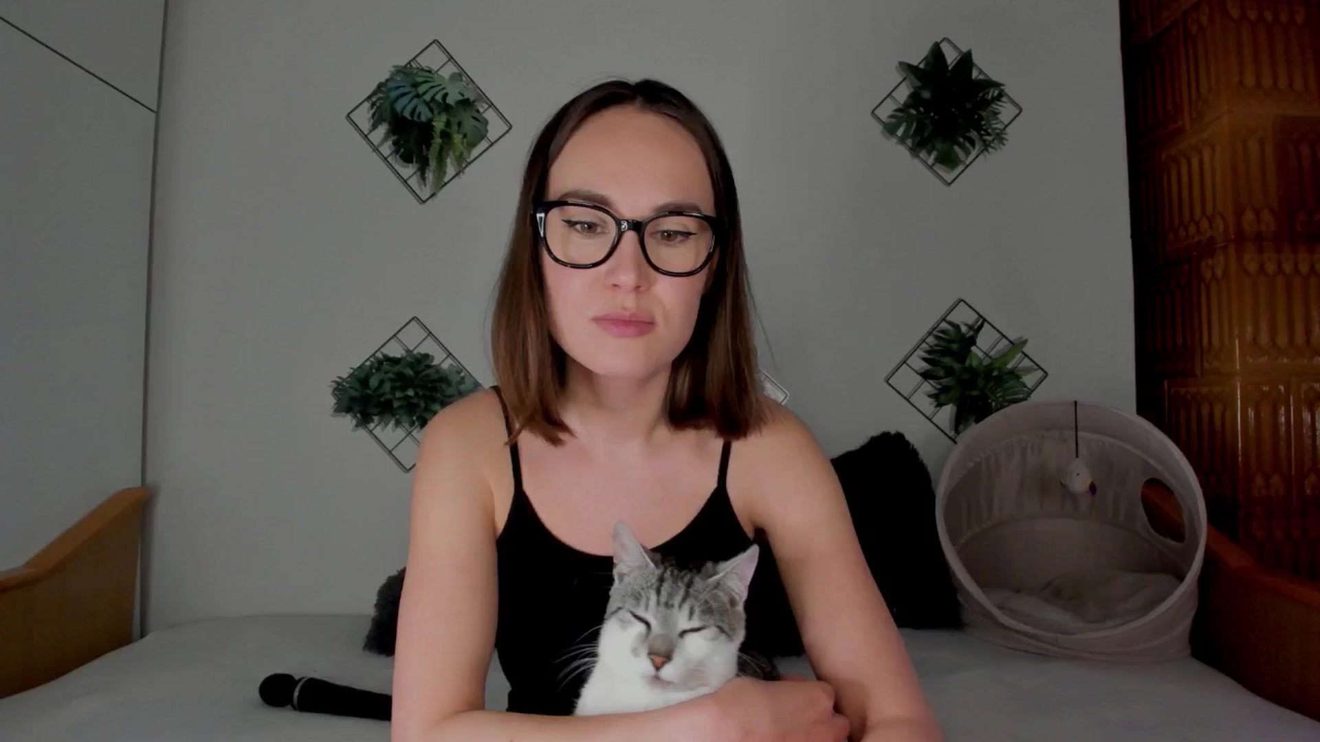 Gallery image thumbnail from JulyMuly's myfreecams stream on, 03/11/2025, 20:08 image 4 of 20