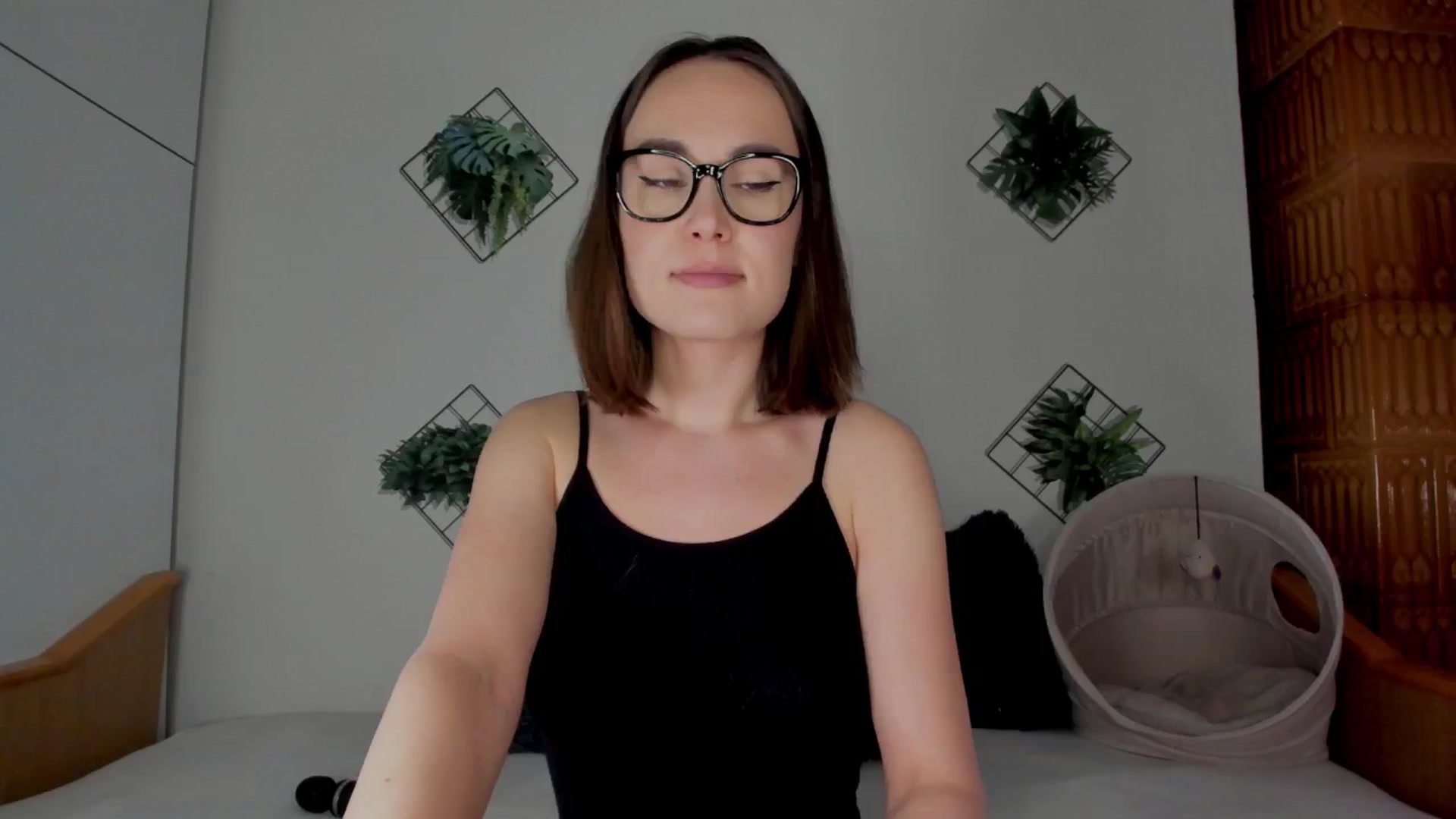 Gallery image thumbnail from JulyMuly's myfreecams stream on, 03/11/2025, 20:08 image 9 of 20