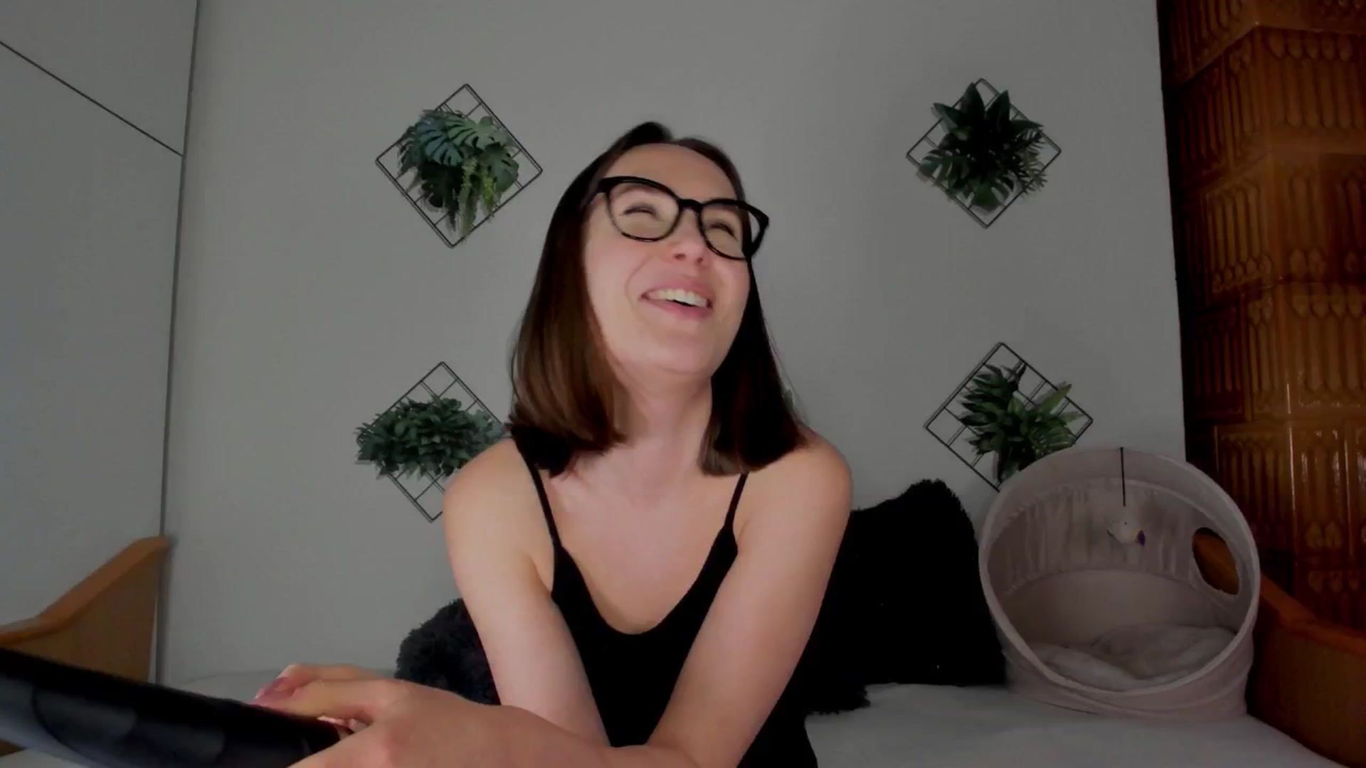 Gallery image thumbnail from JulyMuly's myfreecams stream on, 03/11/2025, 20:08 image 12 of 20