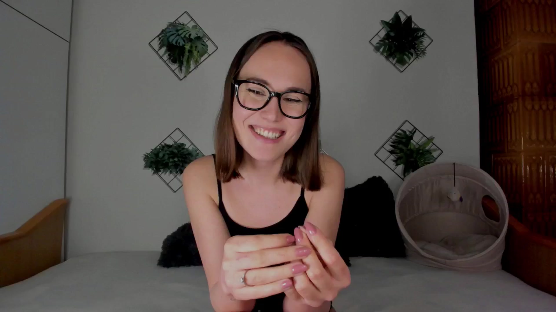 Gallery image thumbnail from JulyMuly's myfreecams stream on, 03/11/2025, 20:19 image 12 of 20