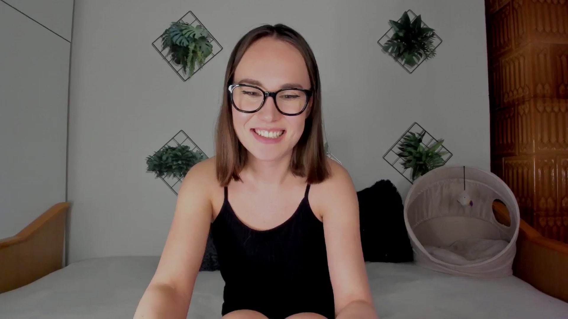 Gallery image thumbnail from JulyMuly's myfreecams stream on, 03/11/2025, 20:19 image 8 of 20