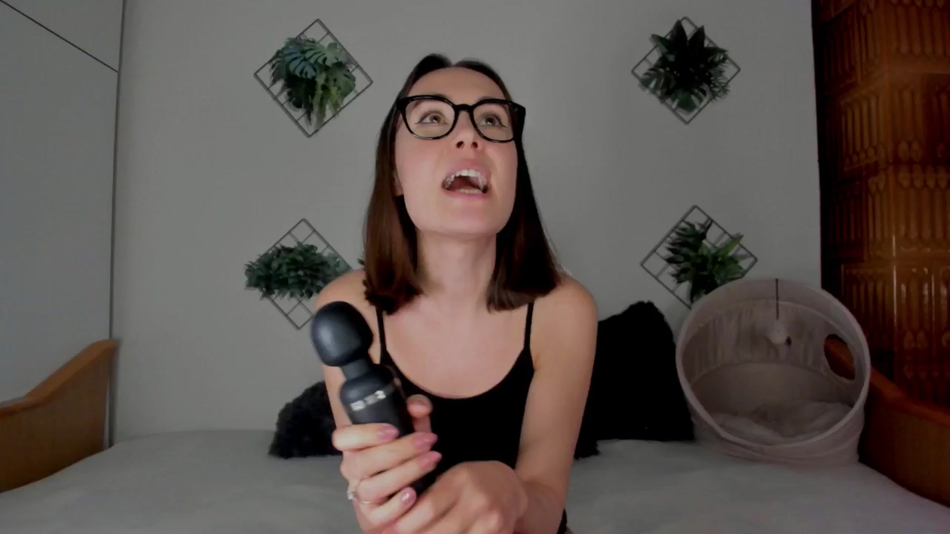 Gallery image thumbnail from JulyMuly's myfreecams stream on, 03/11/2025, 20:19 image 3 of 20