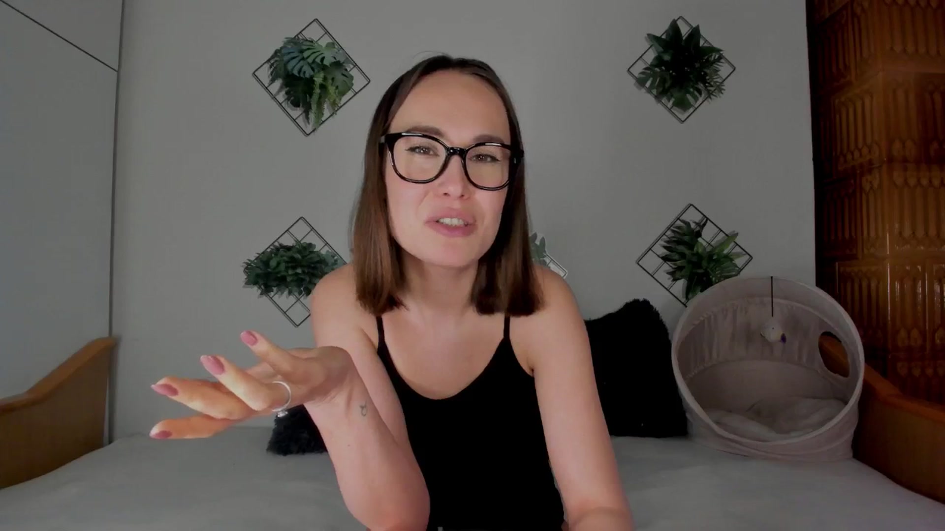 Gallery image thumbnail from JulyMuly's myfreecams stream on, 03/11/2025, 20:19 image 10 of 20