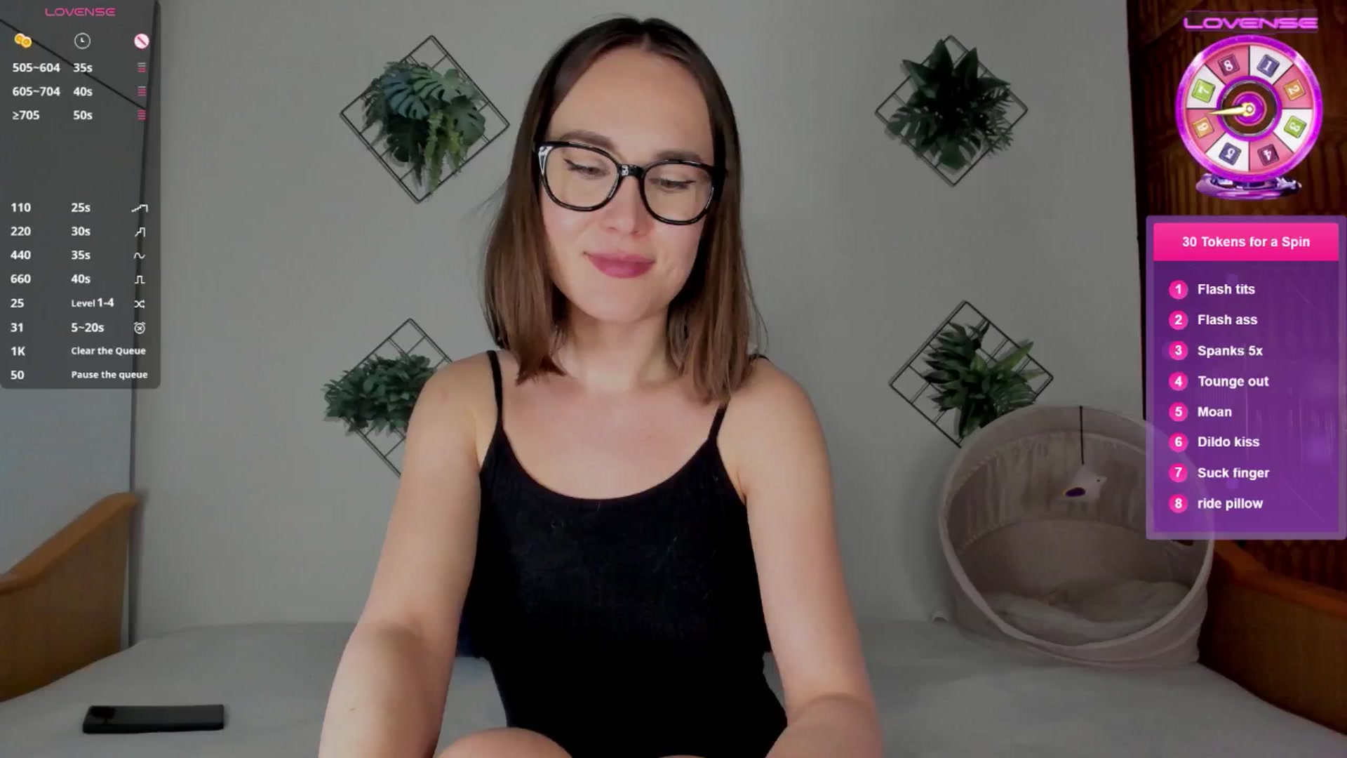 Gallery image thumbnail from JulyMuly's myfreecams stream on, 03/11/2025, 22:03 image 14 of 20