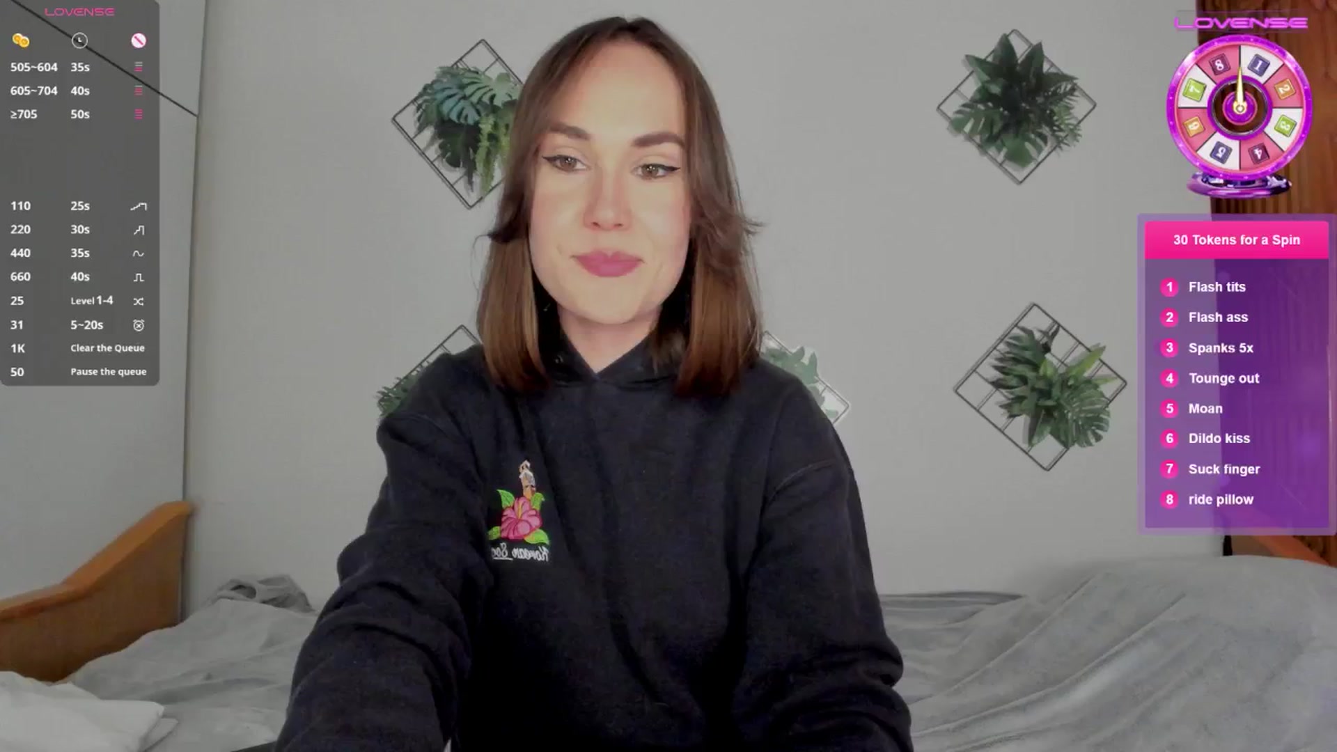 Gallery image thumbnail from JulyMuly's myfreecams stream on, 03/23/2025, 19:19 image 3 of 20