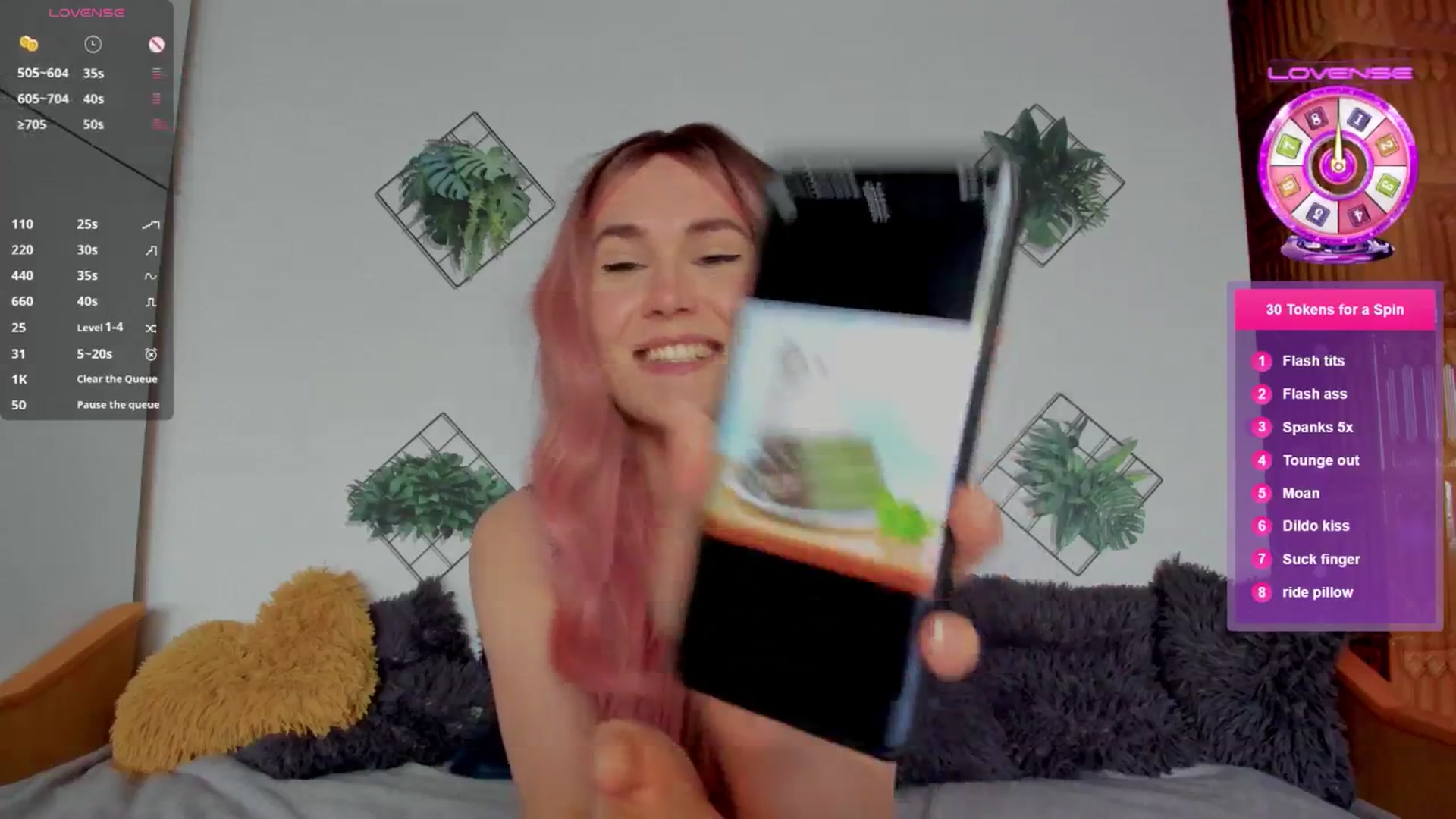 Gallery image thumbnail from JulyMuly's myfreecams stream on, 04/10/2025, 17:26 image 4 of 20