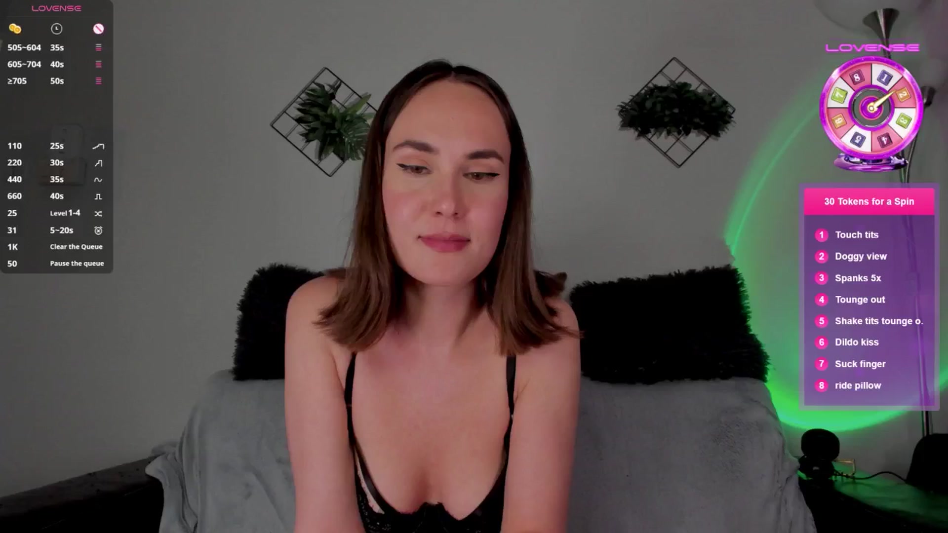 Gallery image thumbnail from JulyMuly's myfreecams stream on, 04/23/2025, 16:39 image 16 of 20