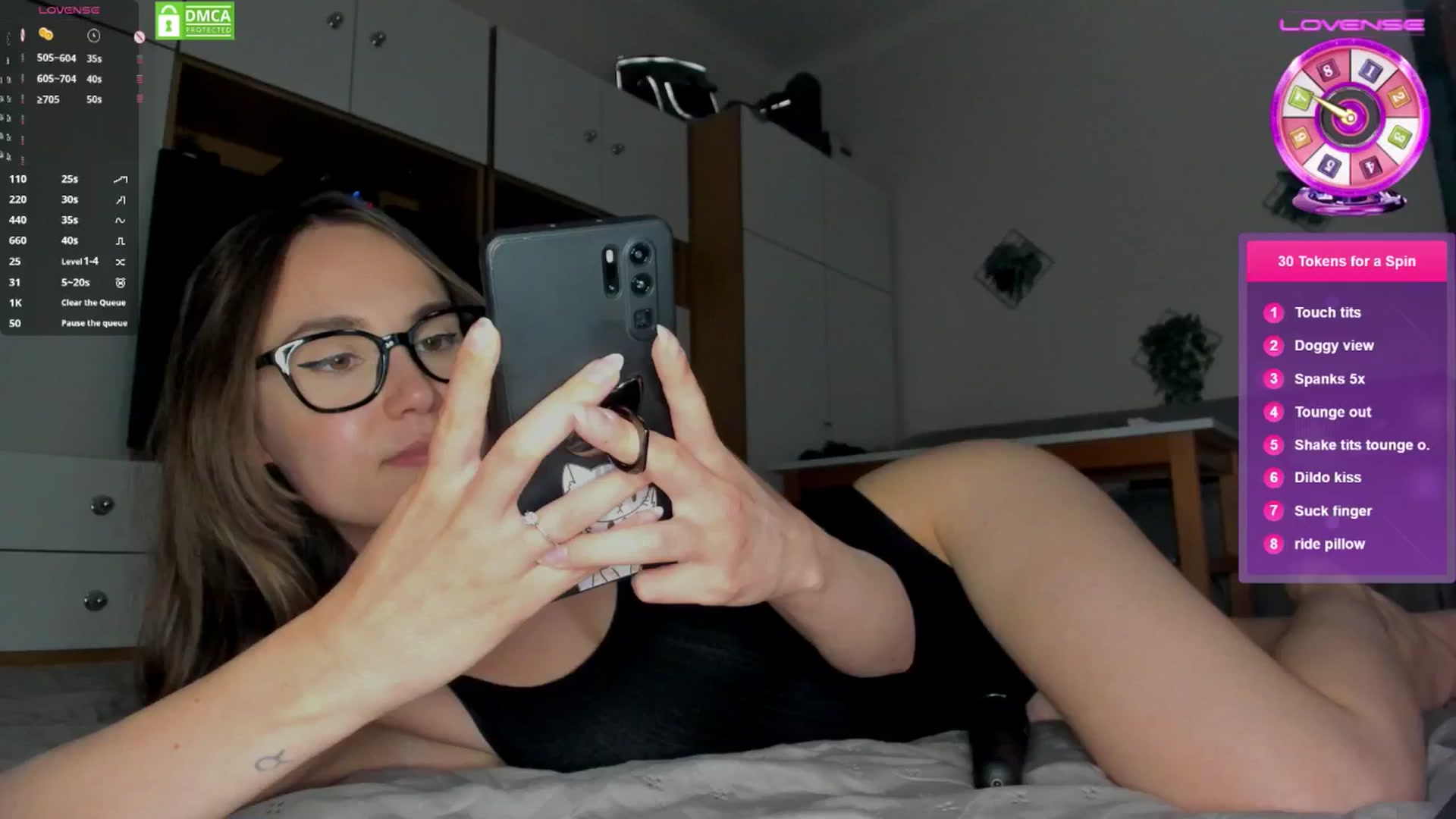 Gallery image thumbnail from JulyMuly's myfreecams stream on, 05/04/2025, 18:03 image 16 of 20