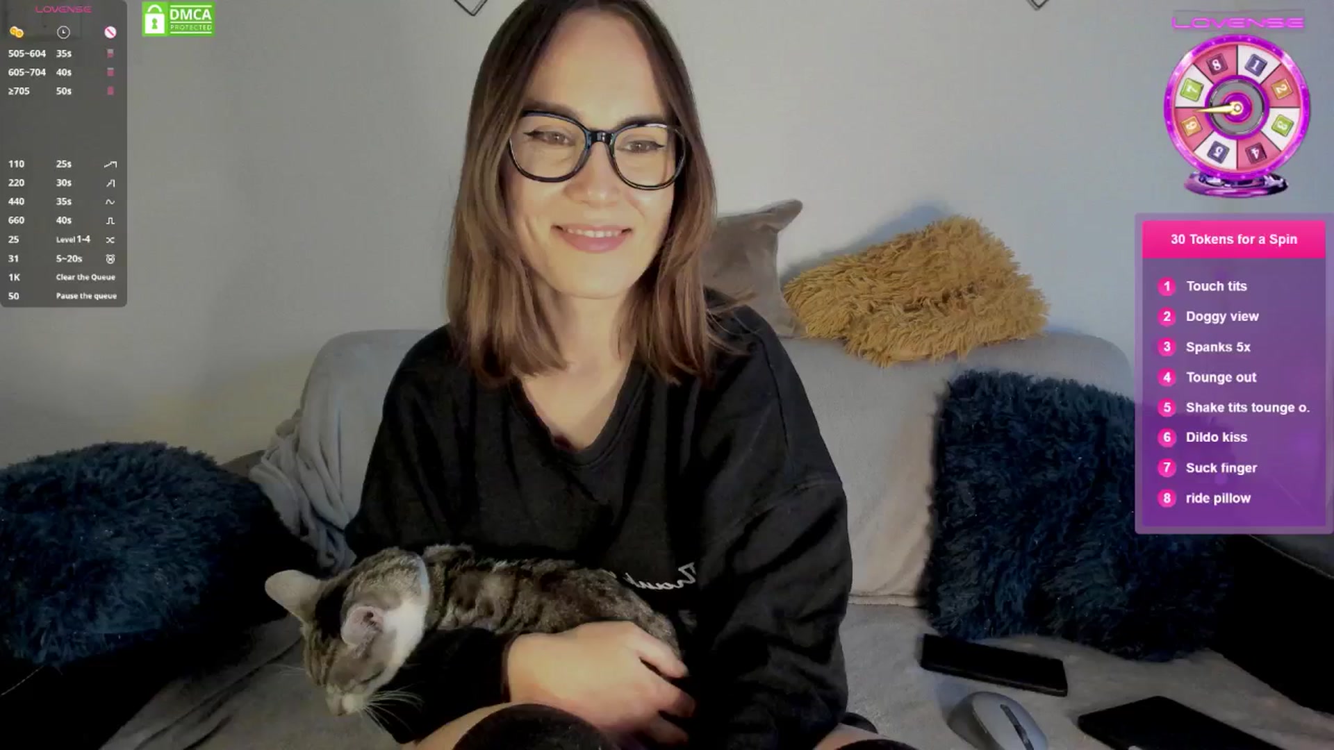 Gallery image thumbnail from JulyMuly's myfreecams stream on, 05/08/2025, 17:37 image 9 of 20