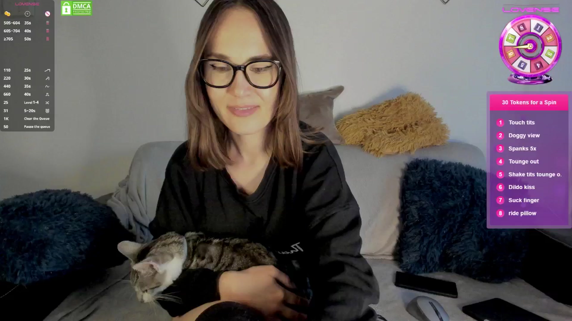 Gallery image thumbnail from JulyMuly's myfreecams stream on, 05/08/2025, 17:37 image 8 of 20