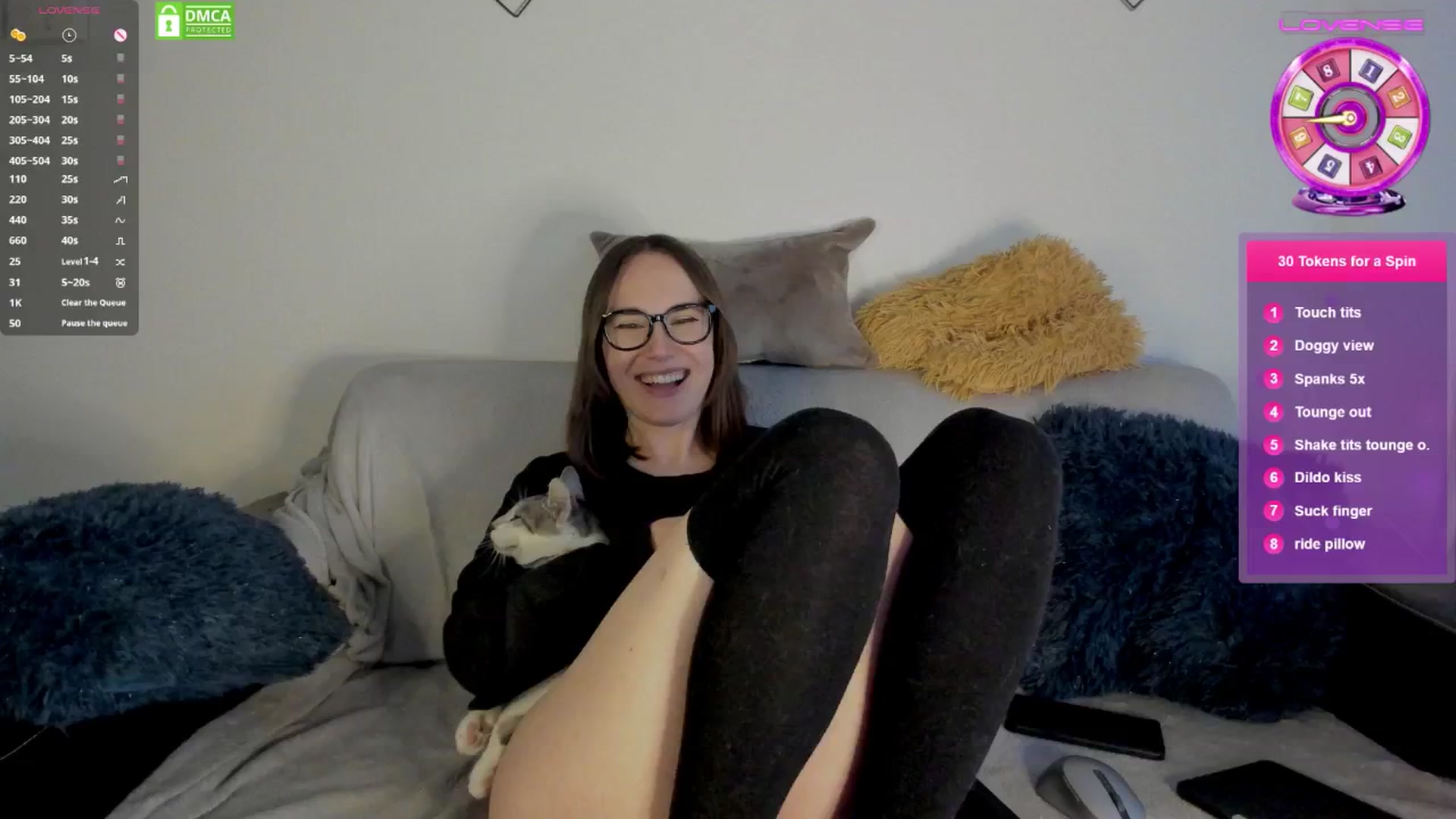 Gallery image thumbnail from JulyMuly's myfreecams stream on, 05/08/2025, 17:37 image 13 of 20