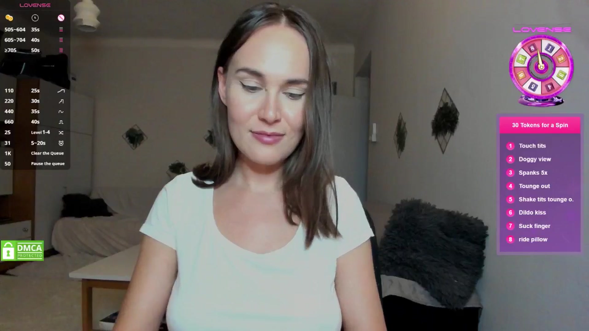 Gallery image thumbnail from JulyMuly's myfreecams stream on, 08/29/2025, 18:10 image 17 of 20