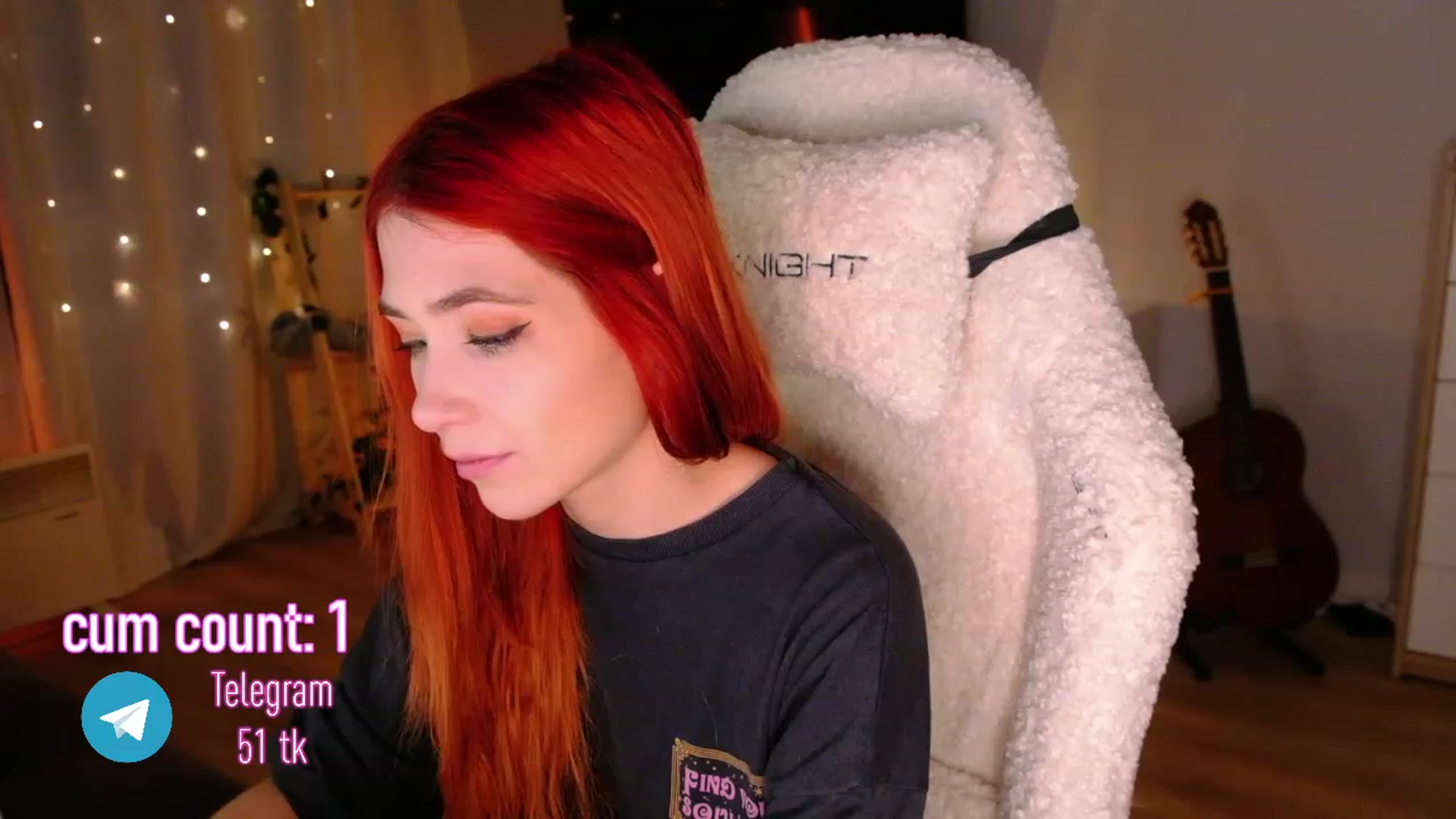 Gallery image thumbnail from JulyRedFox's myfreecams stream on, 11/17/2022, 02:21 image 18 of 20