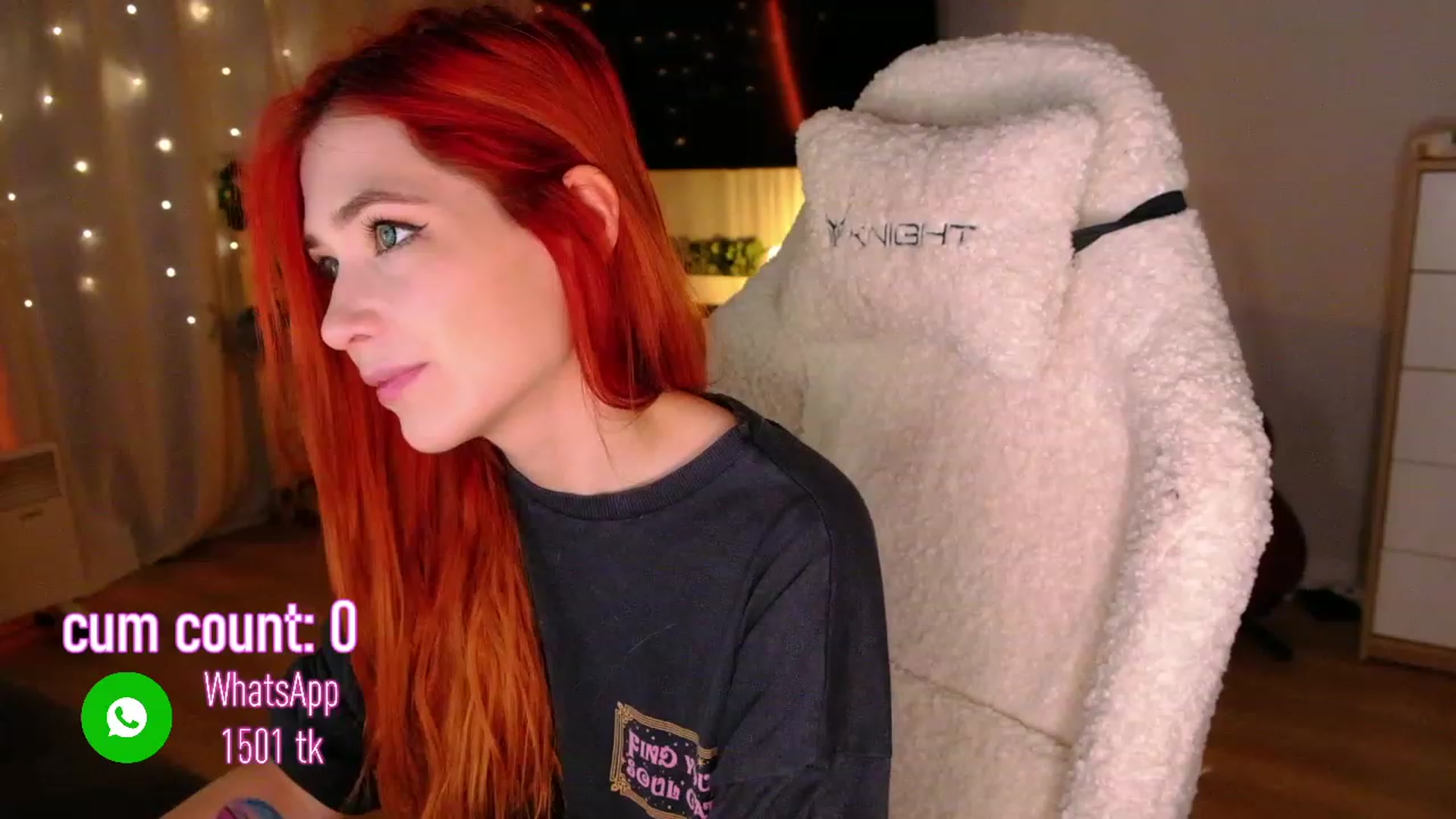 Gallery image thumbnail from JulyRedFox's myfreecams stream on, 11/17/2022, 02:21 image 8 of 20