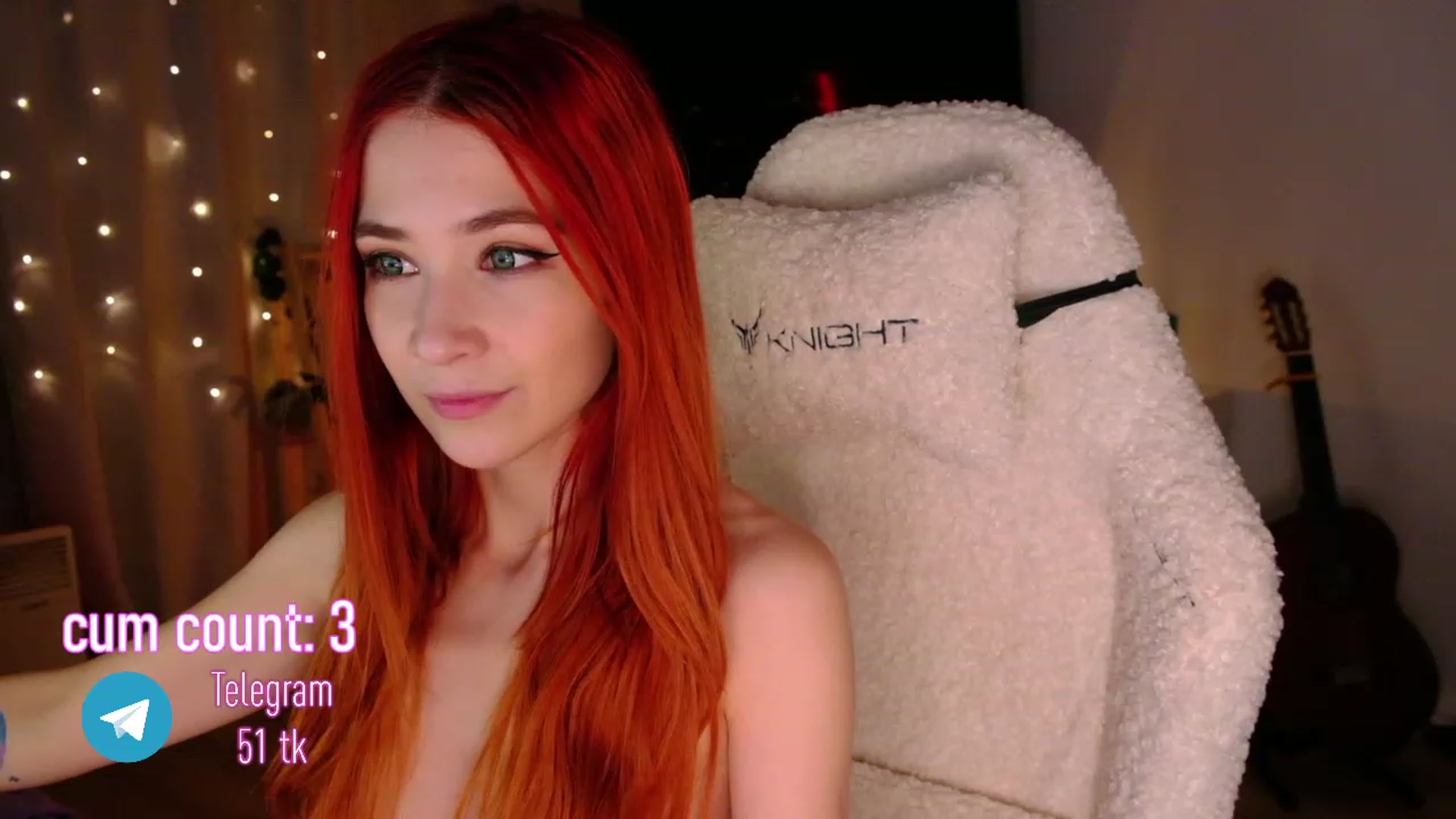 Gallery image thumbnail from JulyRedFox's myfreecams stream on, 11/19/2022, 03:56 image 20 of 20