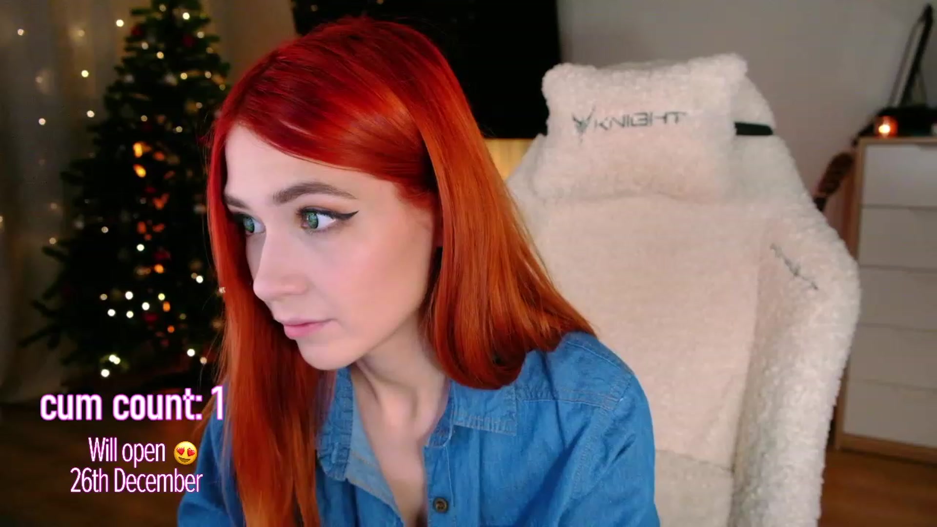 Gallery image thumbnail from JulyRedFox's myfreecams stream on, 12/18/2022, 01:52 image 19 of 20