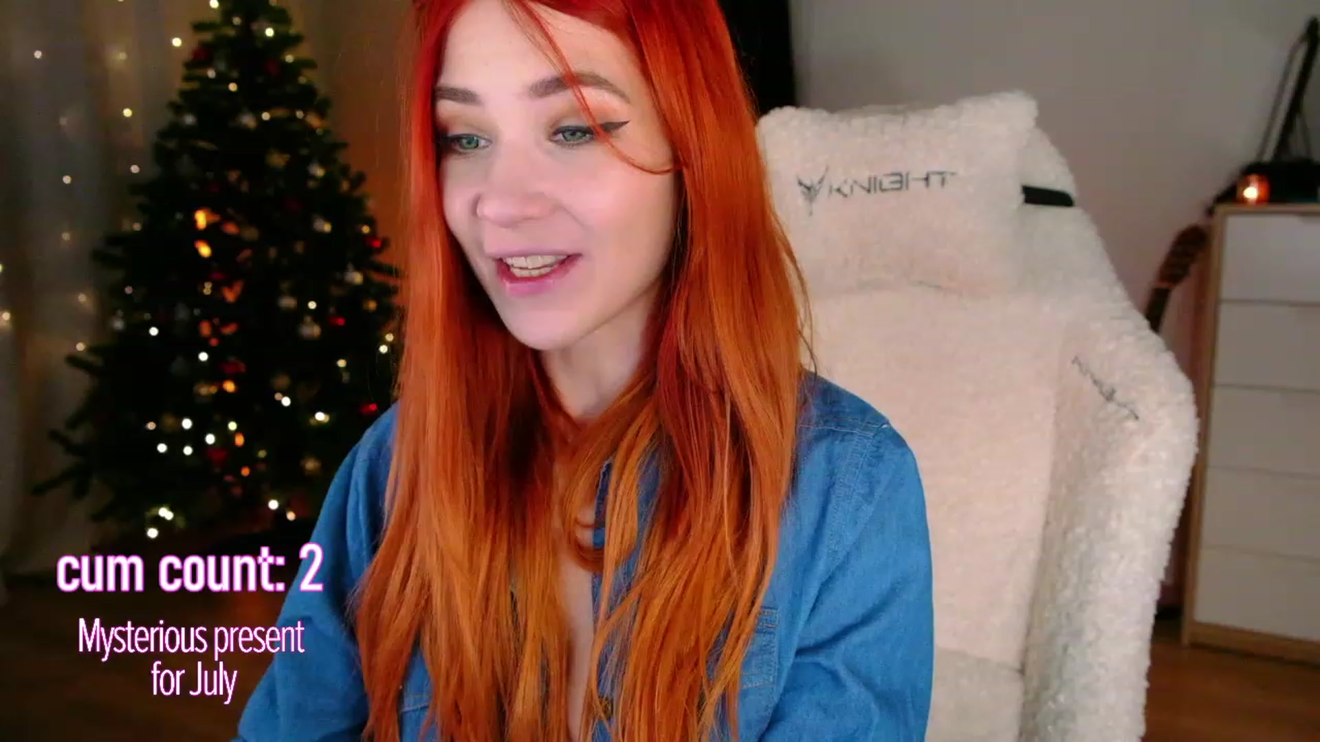 Gallery image thumbnail from JulyRedFox's myfreecams stream on, 12/18/2022, 03:21 image 2 of 20