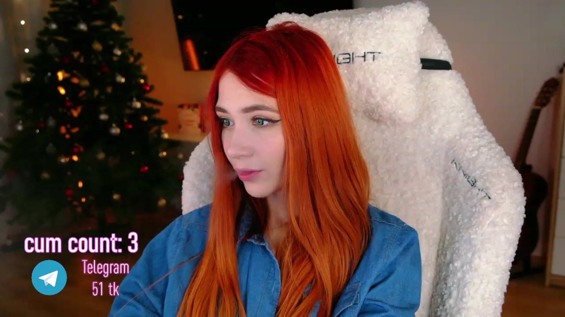 Gallery image thumbnail from JulyRedFox's myfreecams stream on, 12/18/2022, 03:21 image 8 of 20