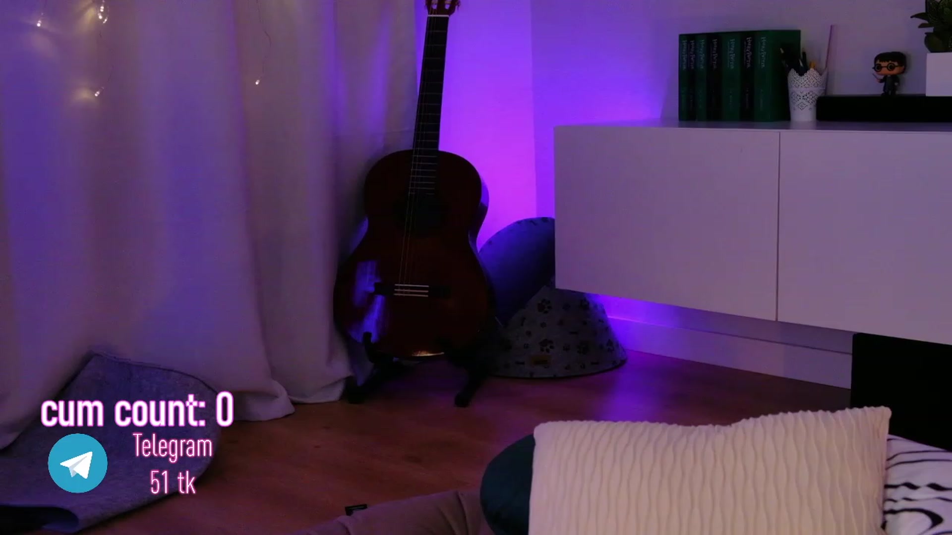 Gallery image thumbnail from JulyRedFox's myfreecams stream on, 01/06/2023, 24:29 image 4 of 20