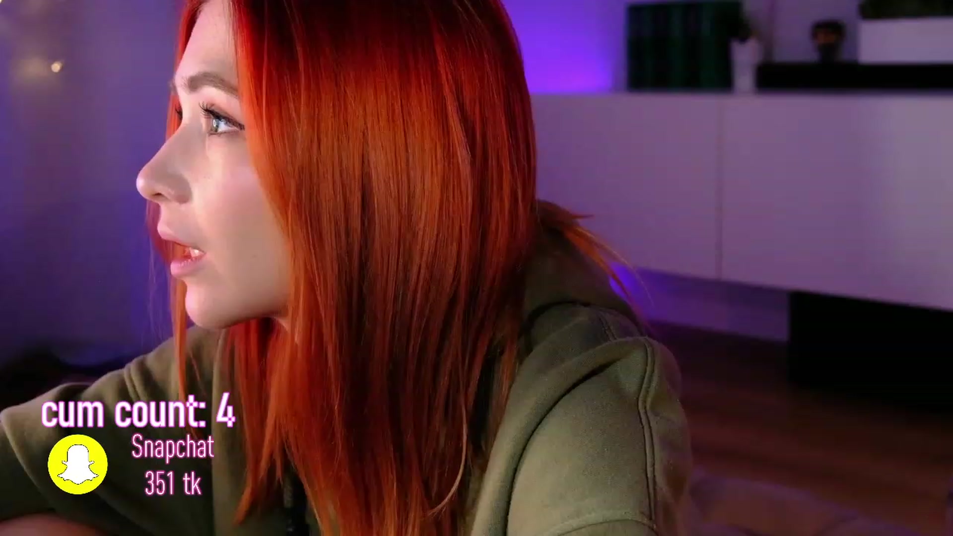 Gallery image thumbnail from JulyRedFox's myfreecams stream on, 01/06/2023, 03:05 image 9 of 20