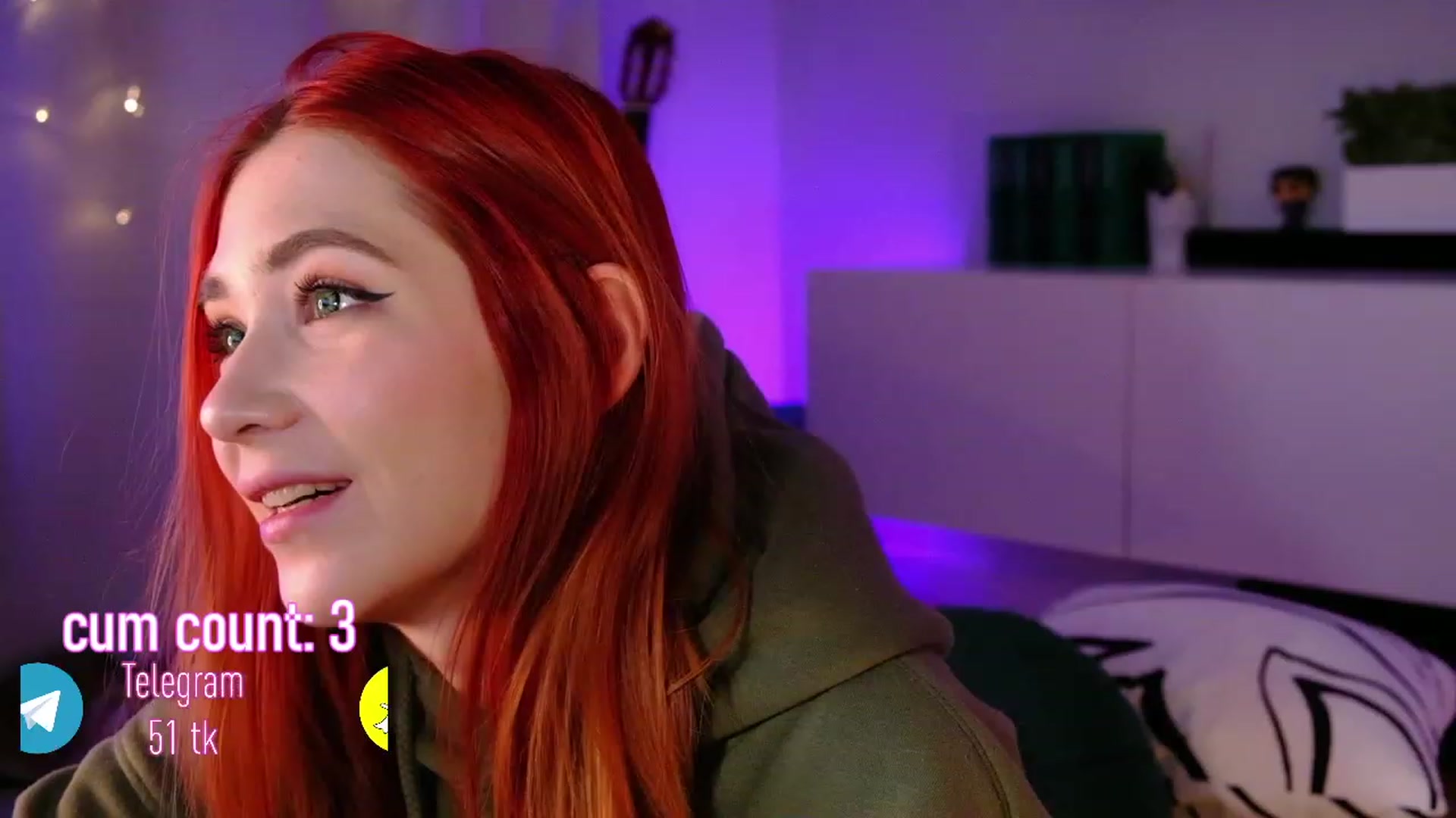 Gallery image thumbnail from JulyRedFox's myfreecams stream on, 01/06/2023, 03:05 image 3 of 20