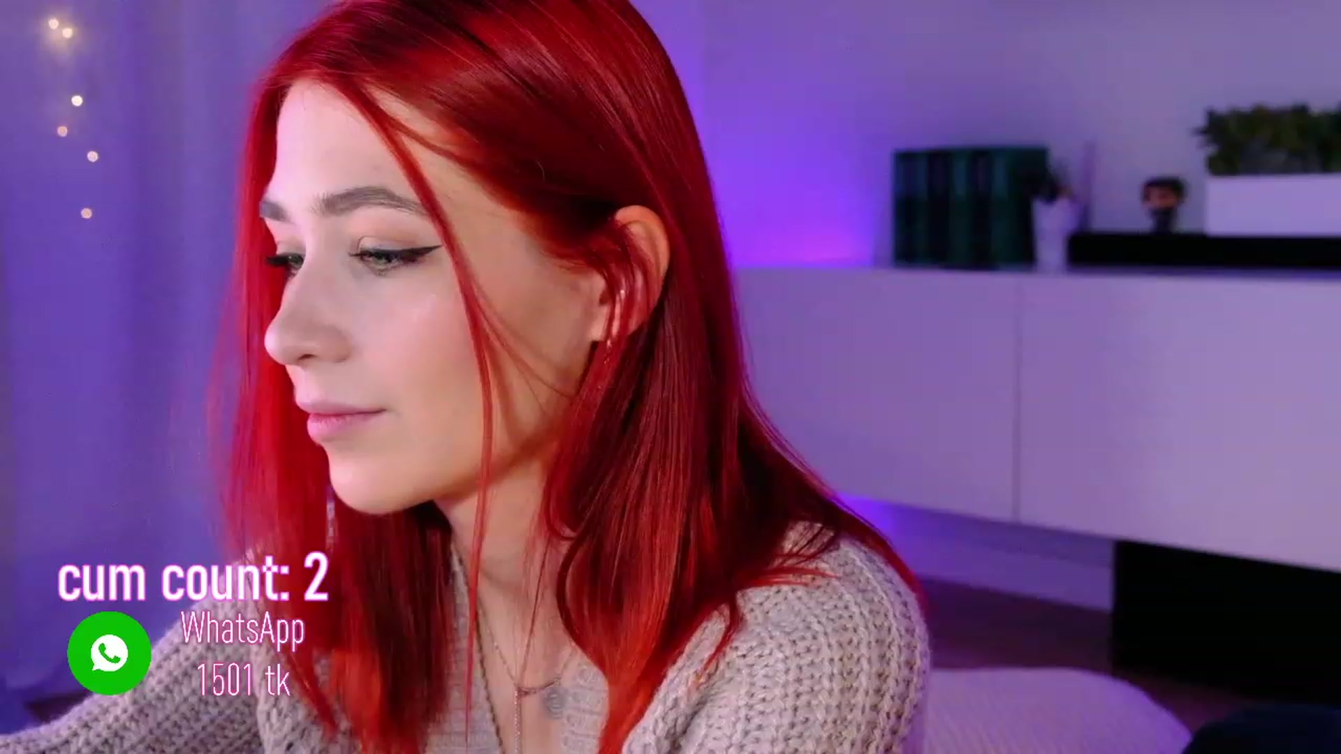 Gallery image thumbnail from JulyRedFox's myfreecams stream on, 01/10/2023, 24:02 image 3 of 20