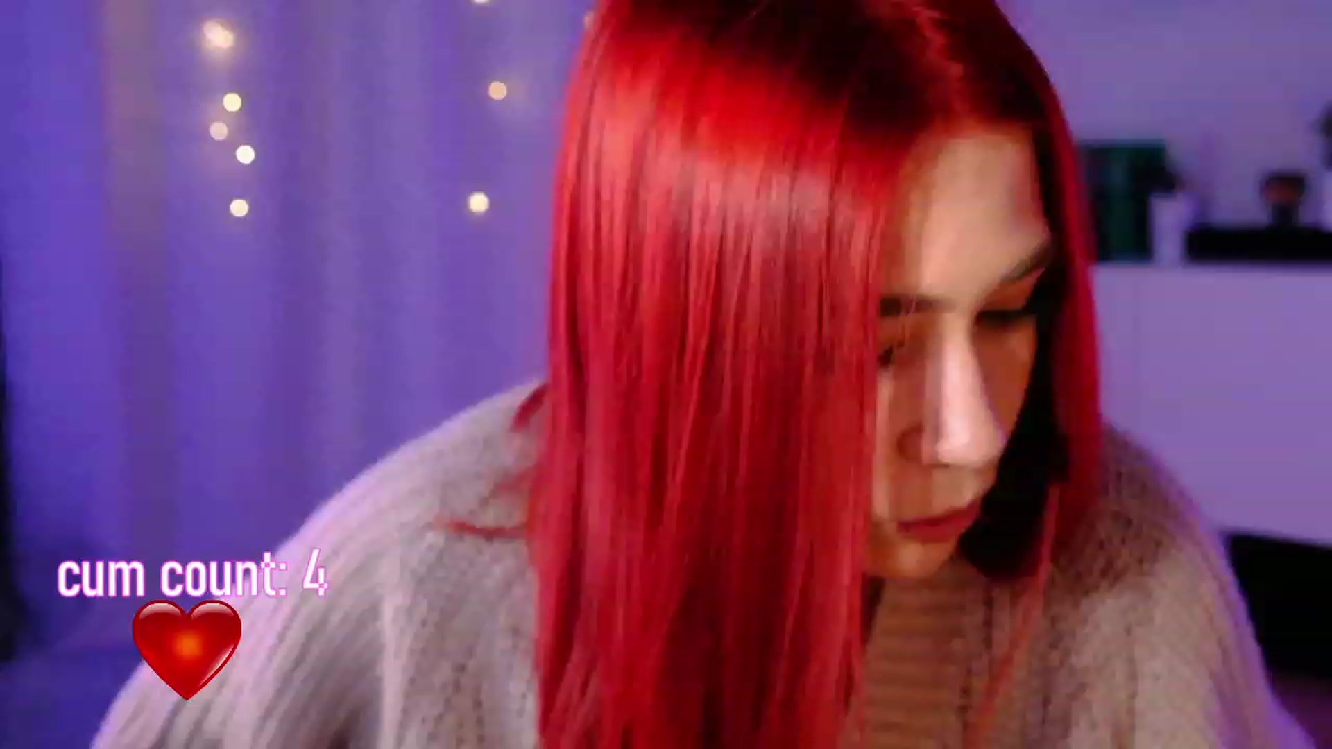 Gallery image thumbnail from JulyRedFox's myfreecams stream on, 01/10/2023, 01:27 image 15 of 20