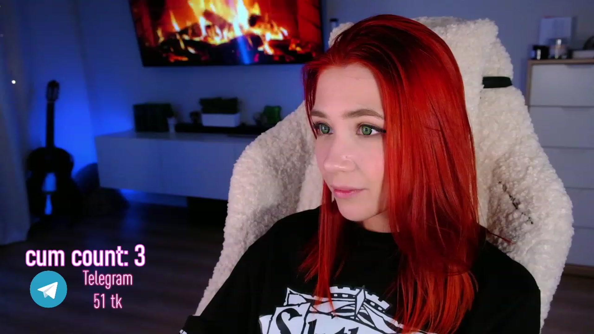 Gallery image thumbnail from JulyRedFox's myfreecams stream on, 01/14/2023, 02:17 image 9 of 20