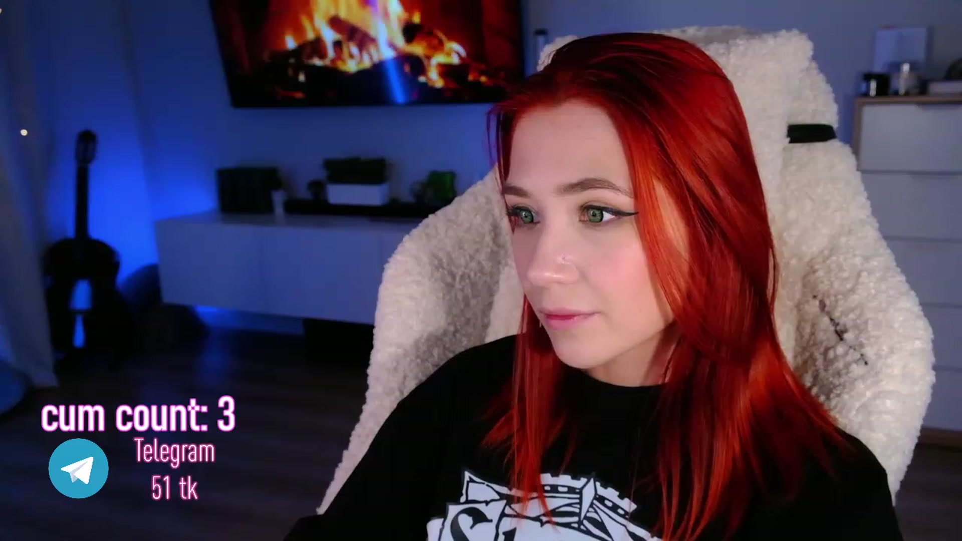 Gallery image thumbnail from JulyRedFox's myfreecams stream on, 01/14/2023, 02:17 image 12 of 20